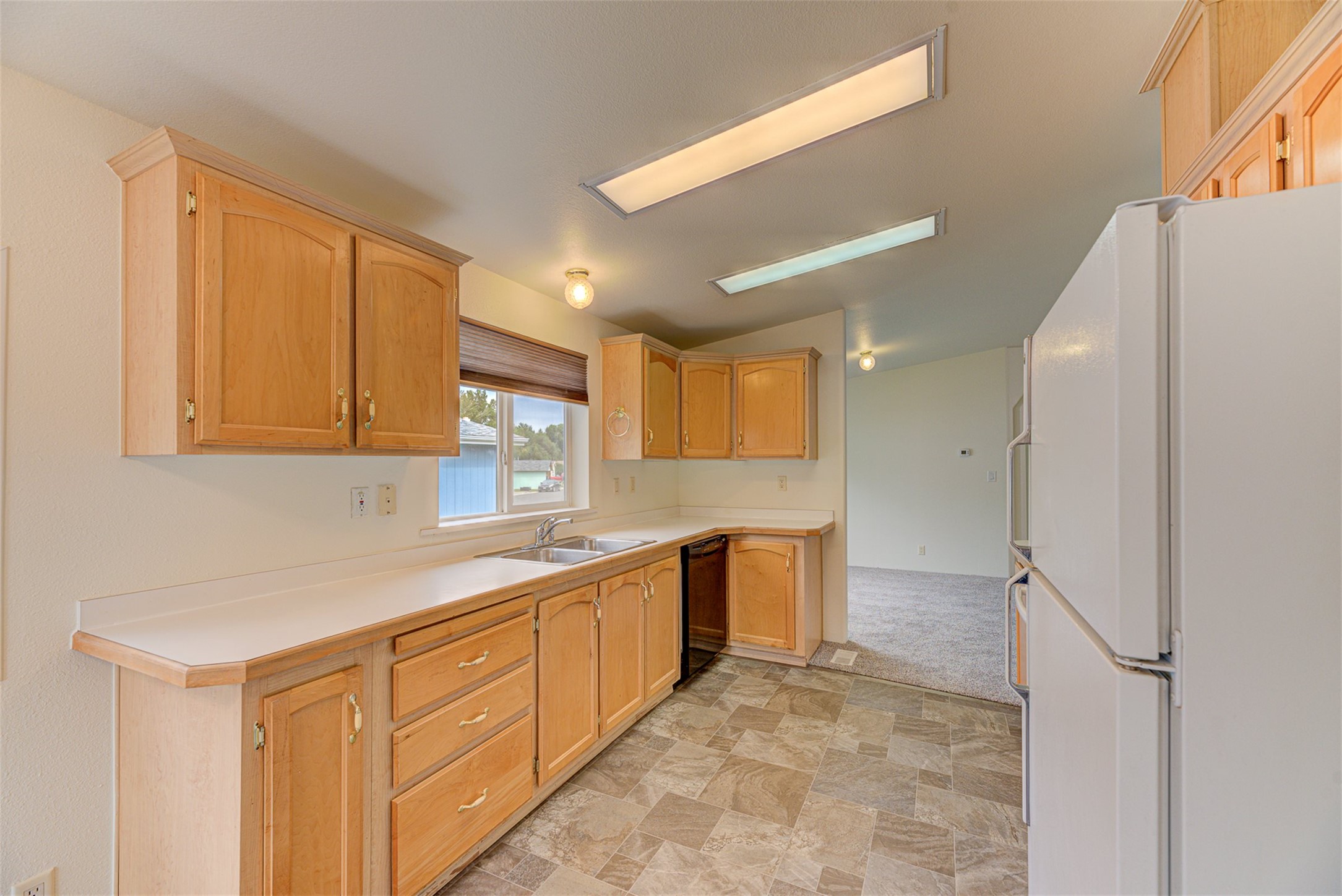 3000 Villard Avenue 335 Property Photo 15