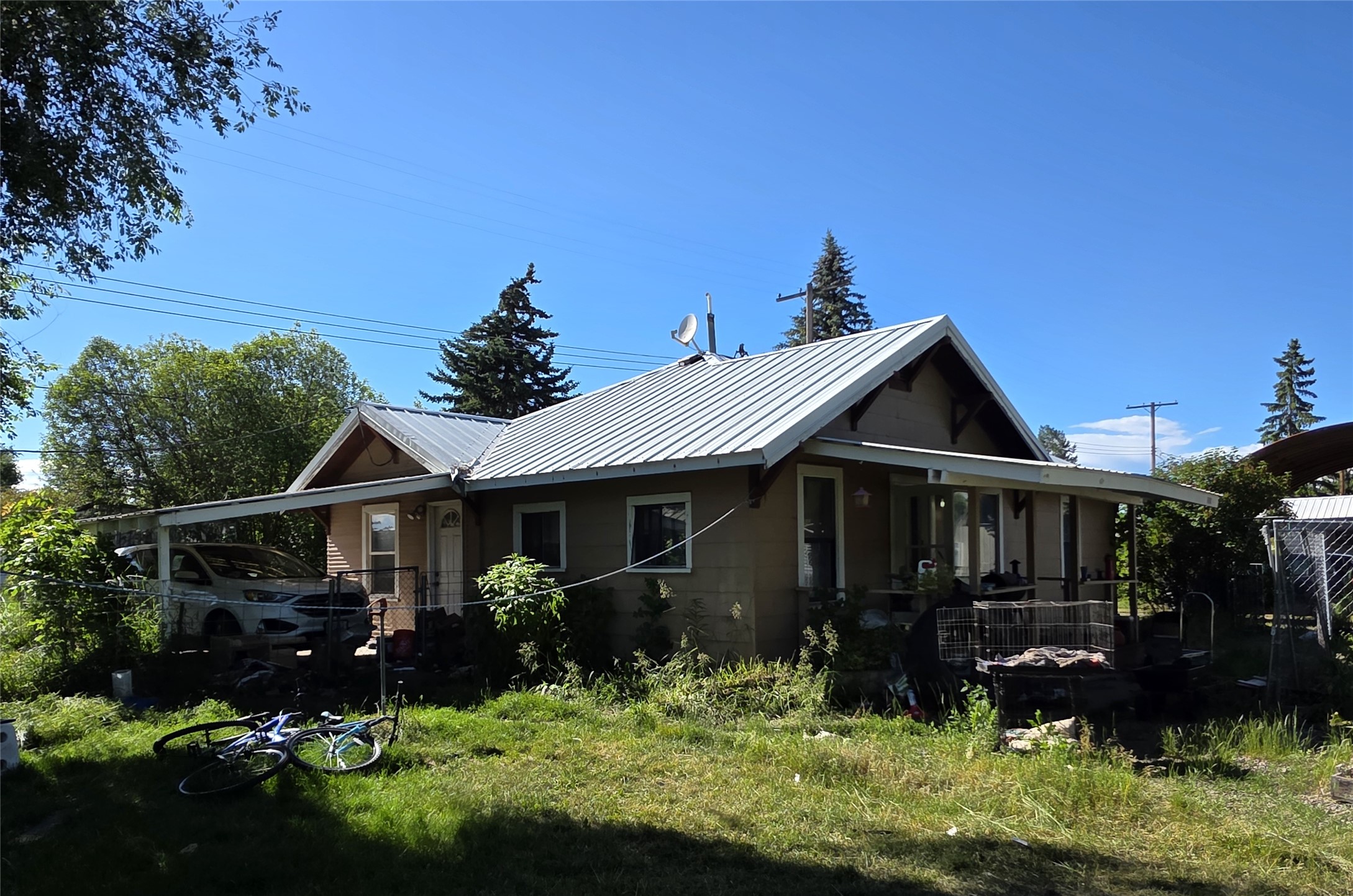 42419 3rd Avenue E Property Photo 1