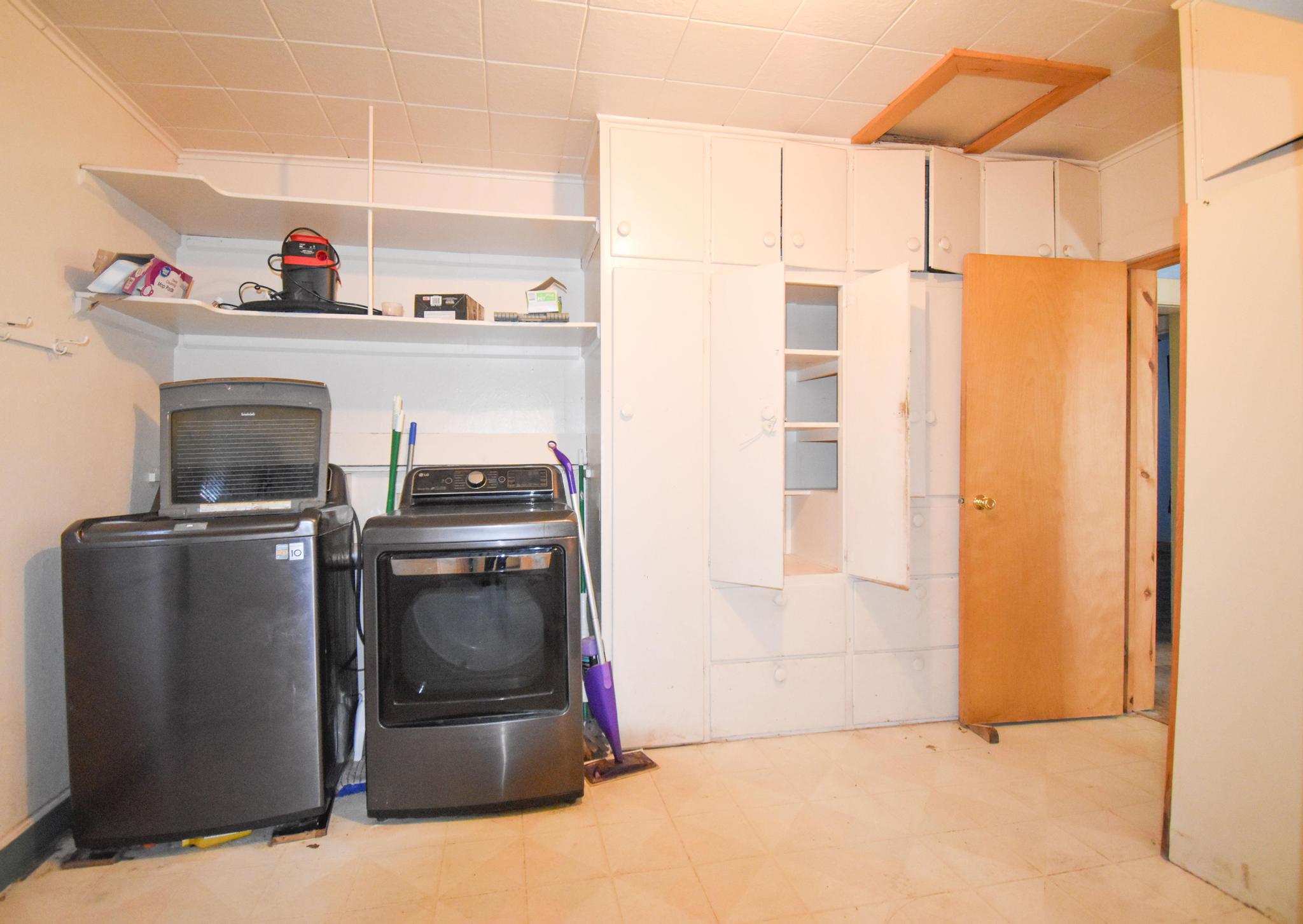 42419 3rd Avenue E Property Photo 7