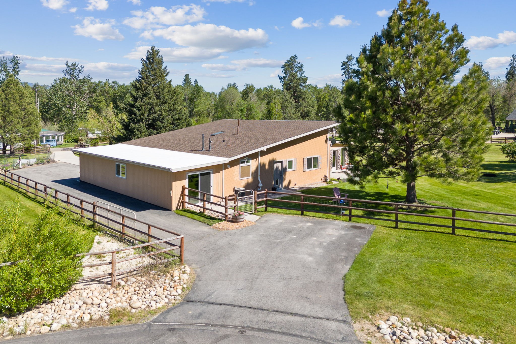 4079 Stevensville River Road Property Photo 50
