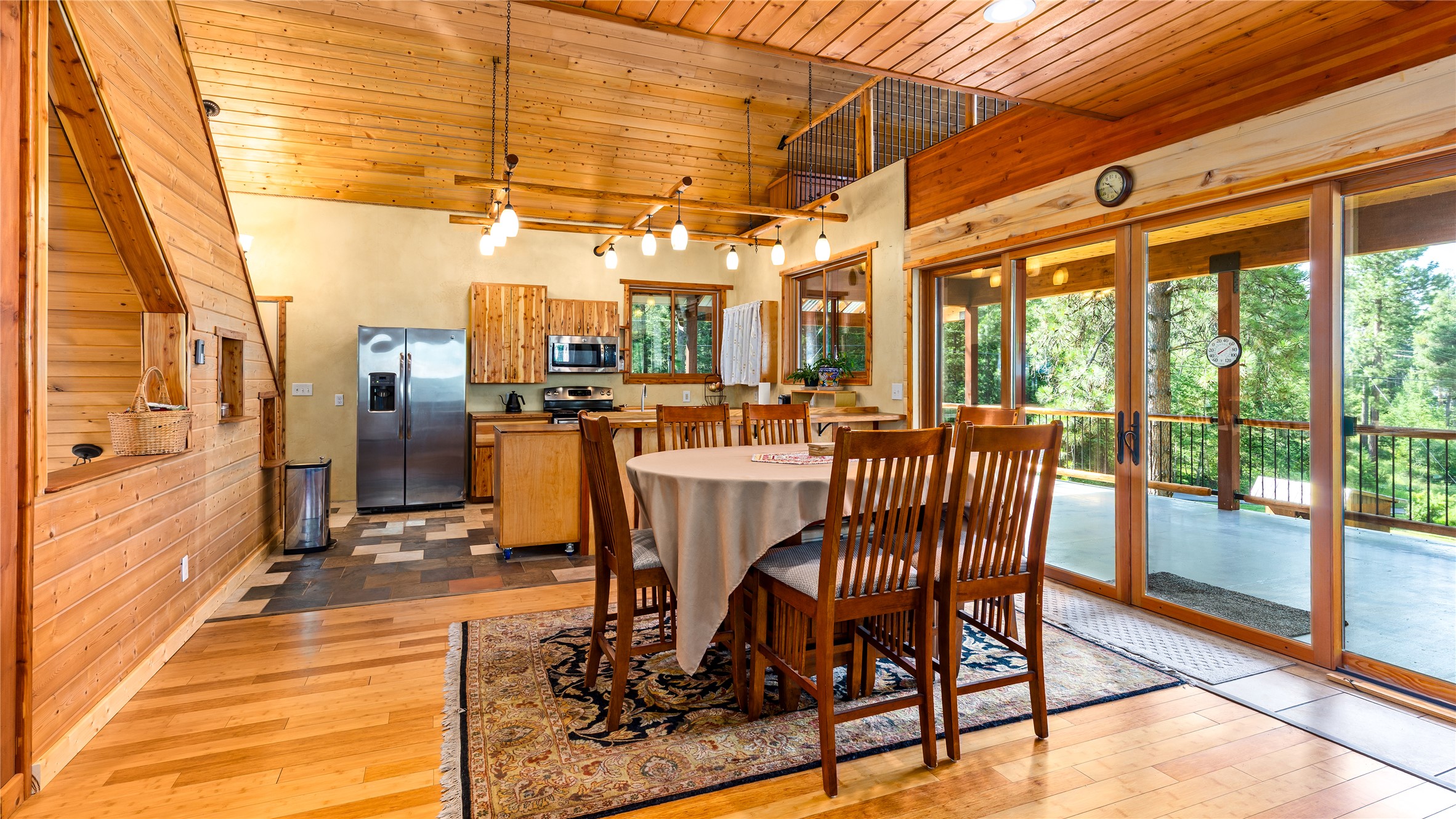 21299 Hydeaway Road Property Photo 11
