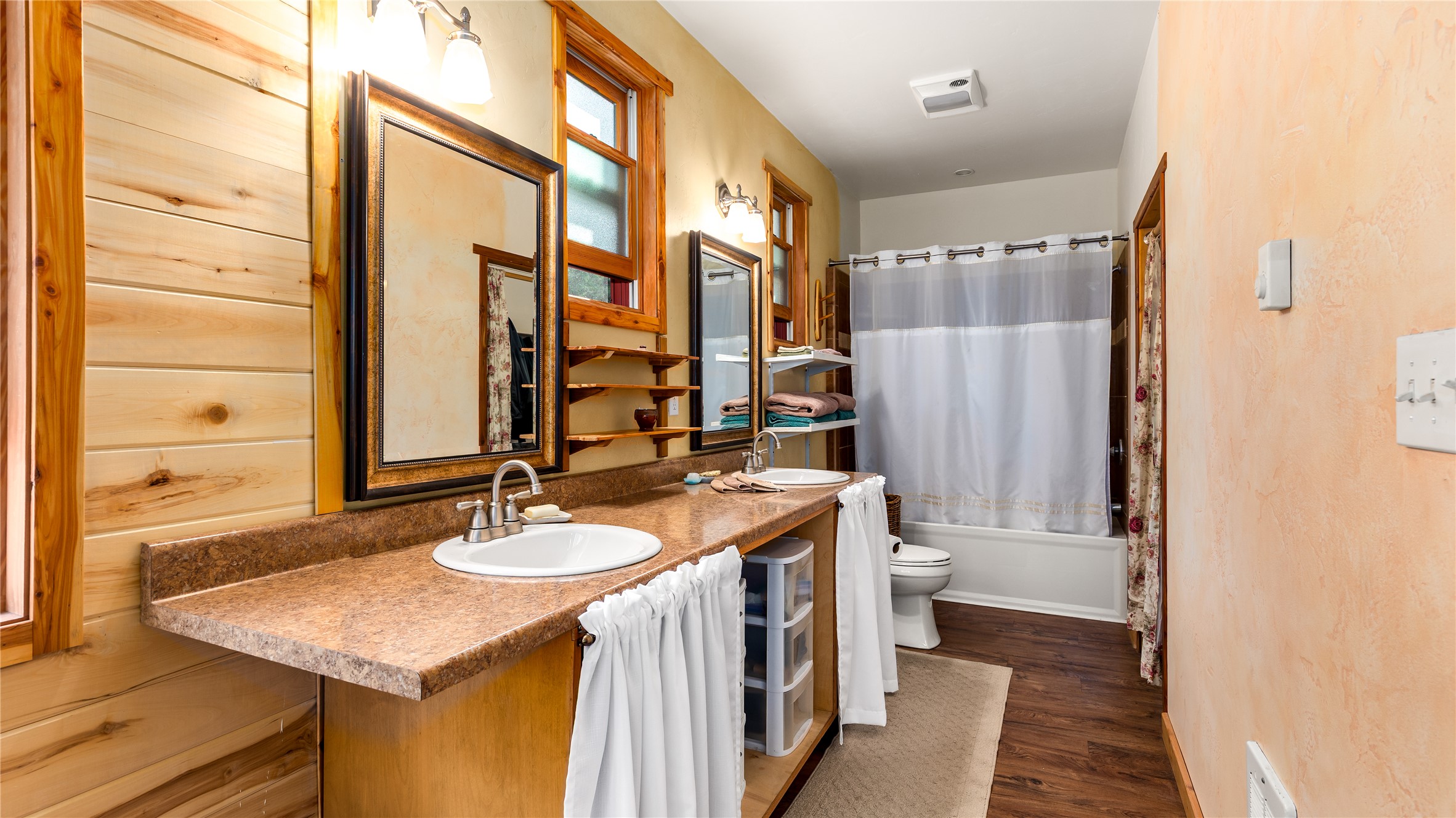21299 Hydeaway Road Property Photo 17