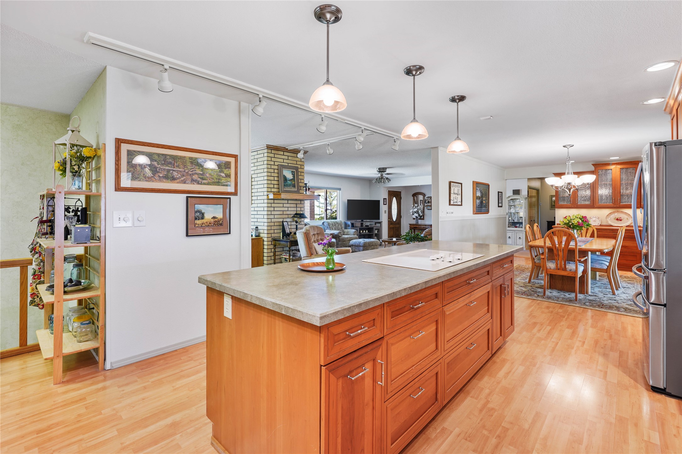 71 Prairie Park Lane Property Photo 16