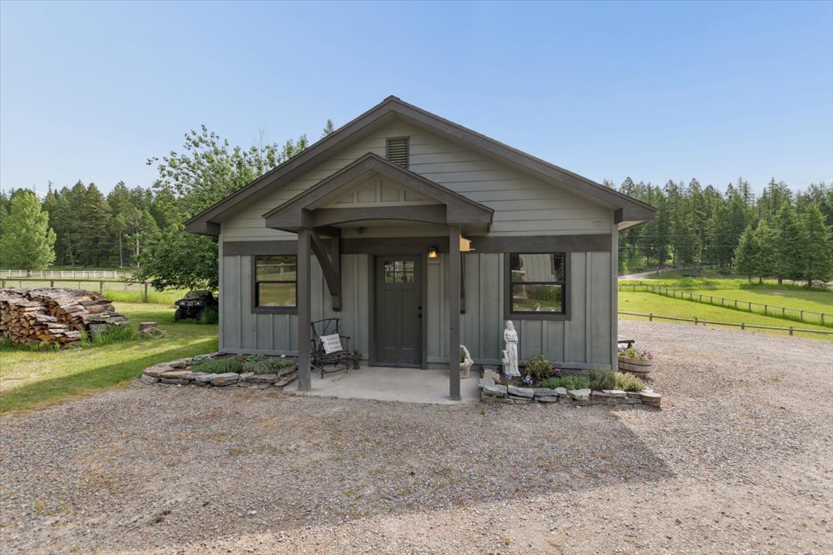 107 Old Ranch Road Property Photo 8