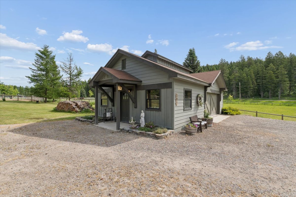 107 Old Ranch Road Property Photo 10