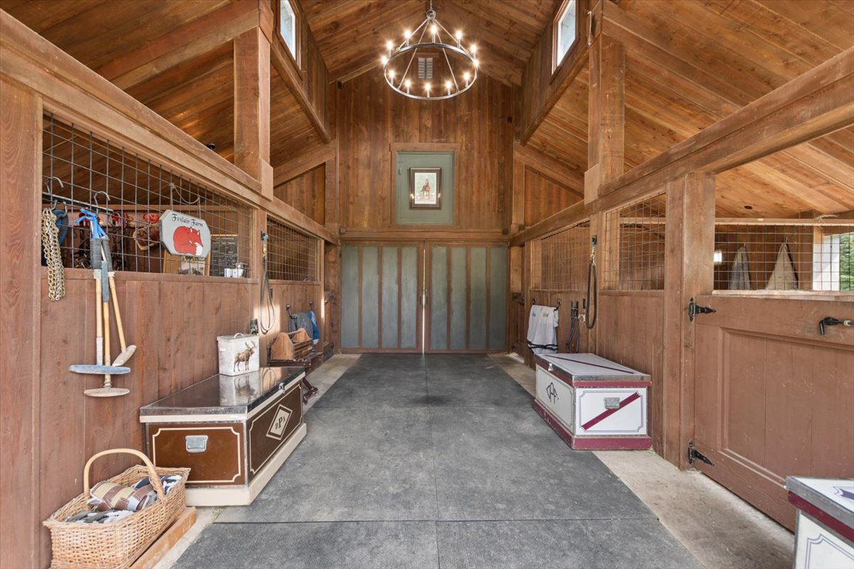107 Old Ranch Road Property Photo 26