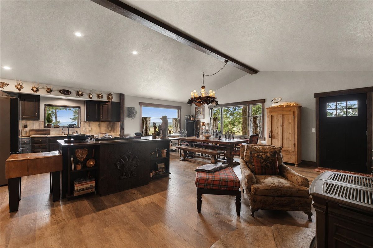 107 Old Ranch Road Property Photo 37