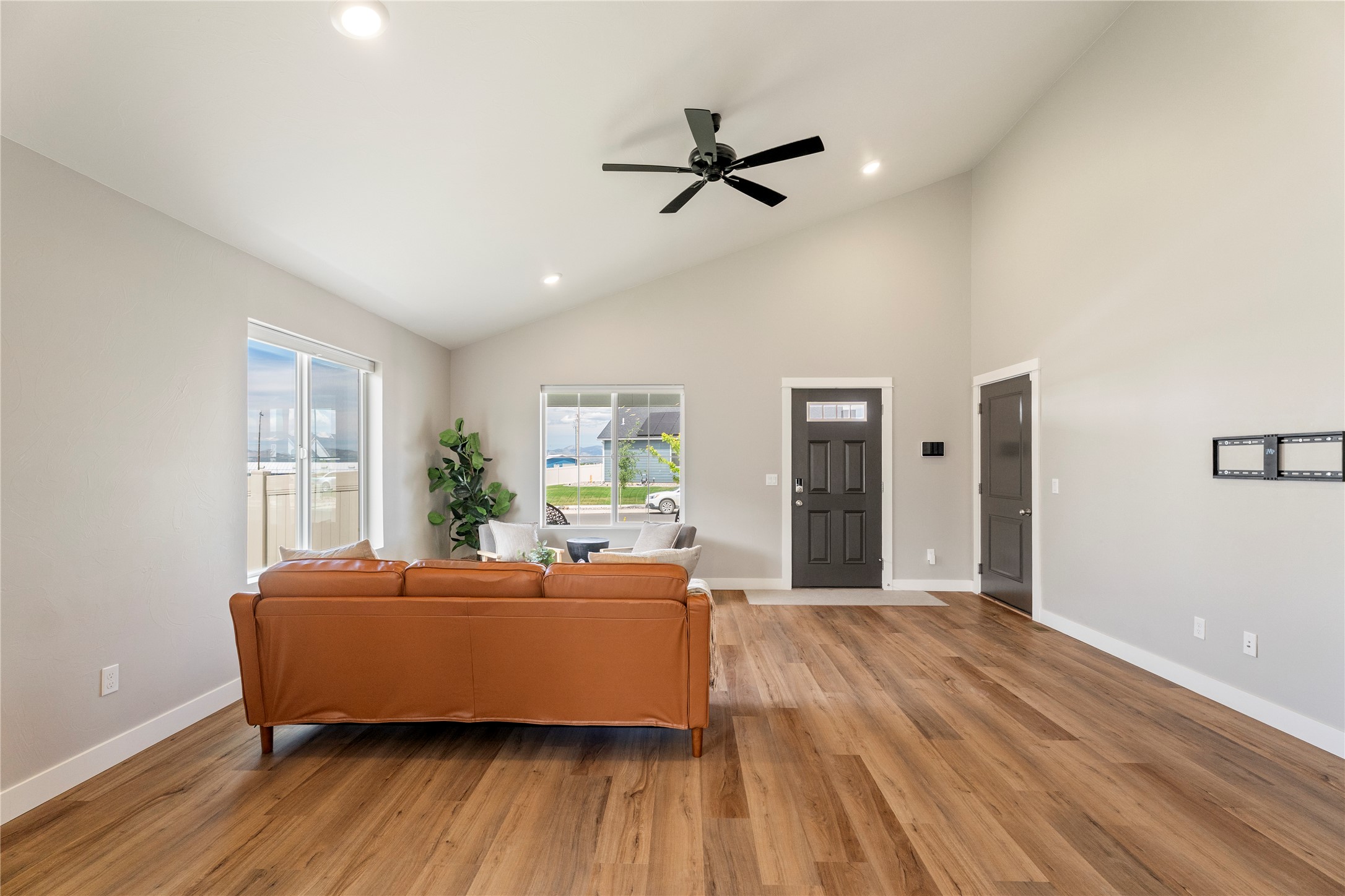 279 Meadow View Loop Property Photo 6