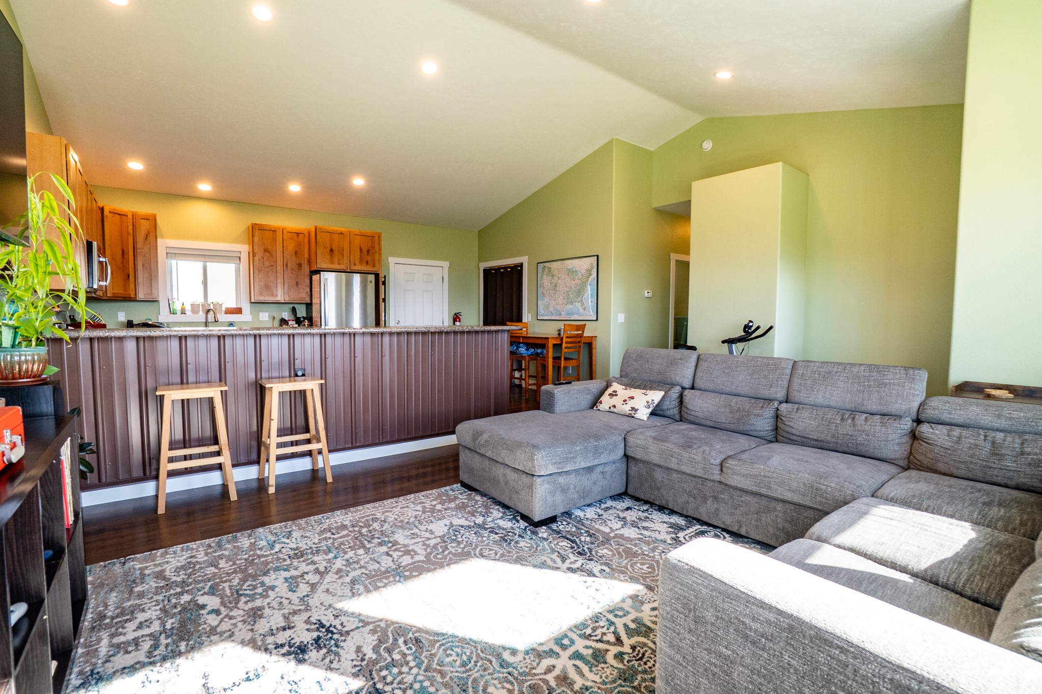1052 Kyleighs Lane Property Photo 15