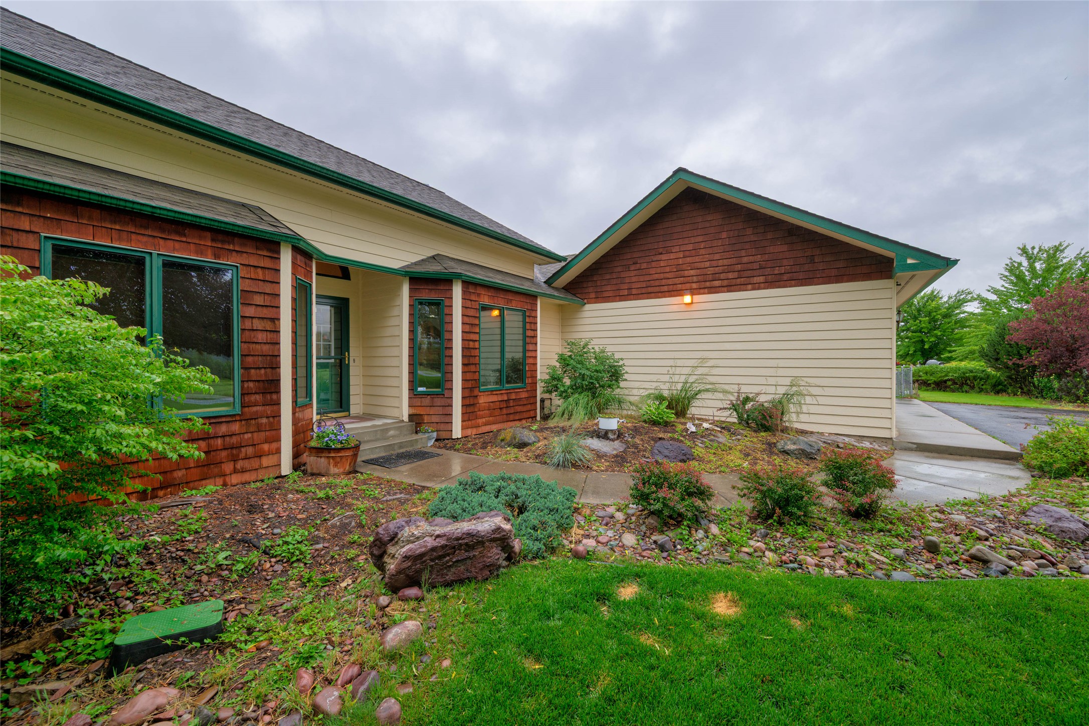 18050 Mullan Road Property Photo 6