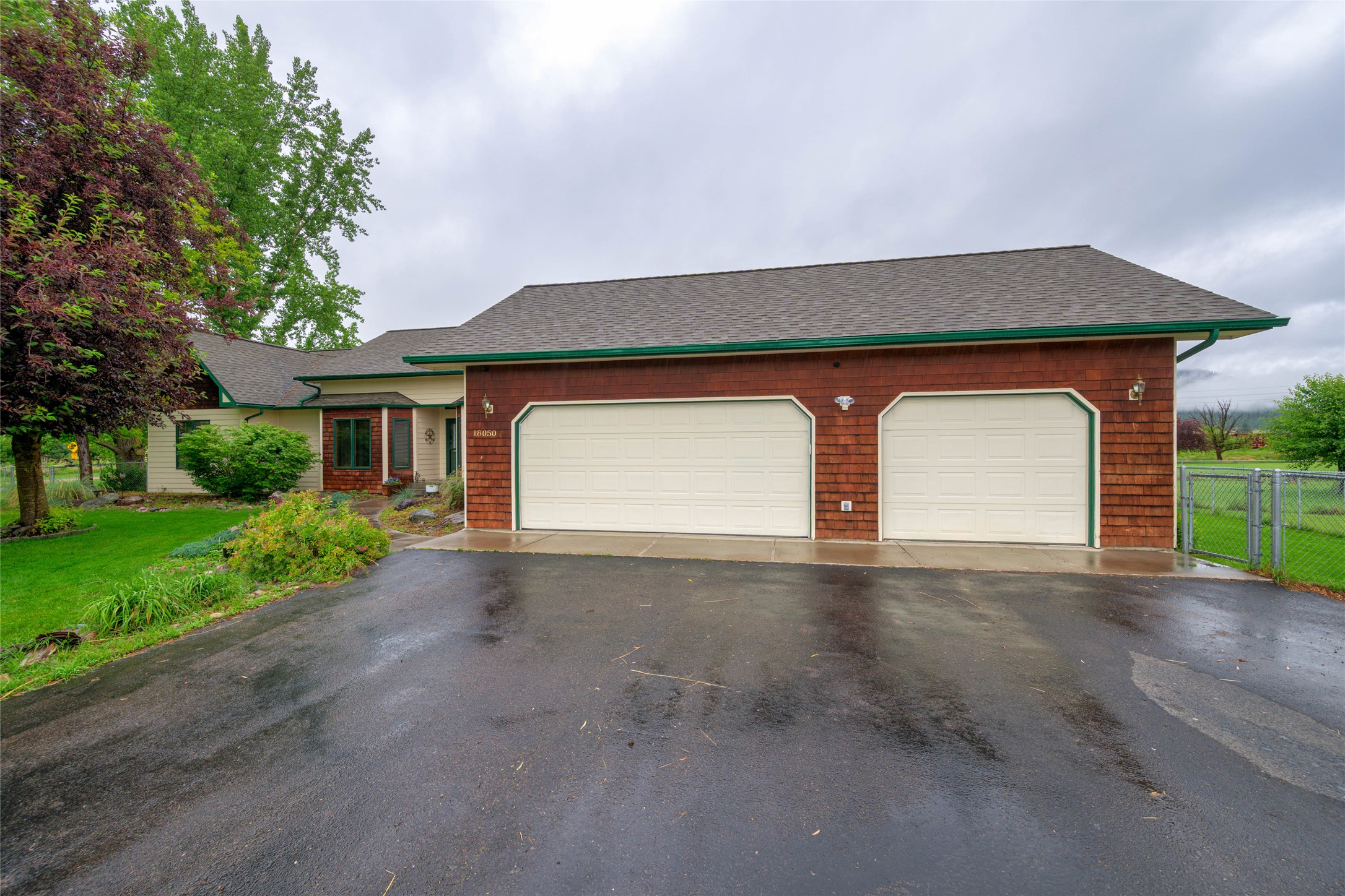 18050 Mullan Road Property Photo 7