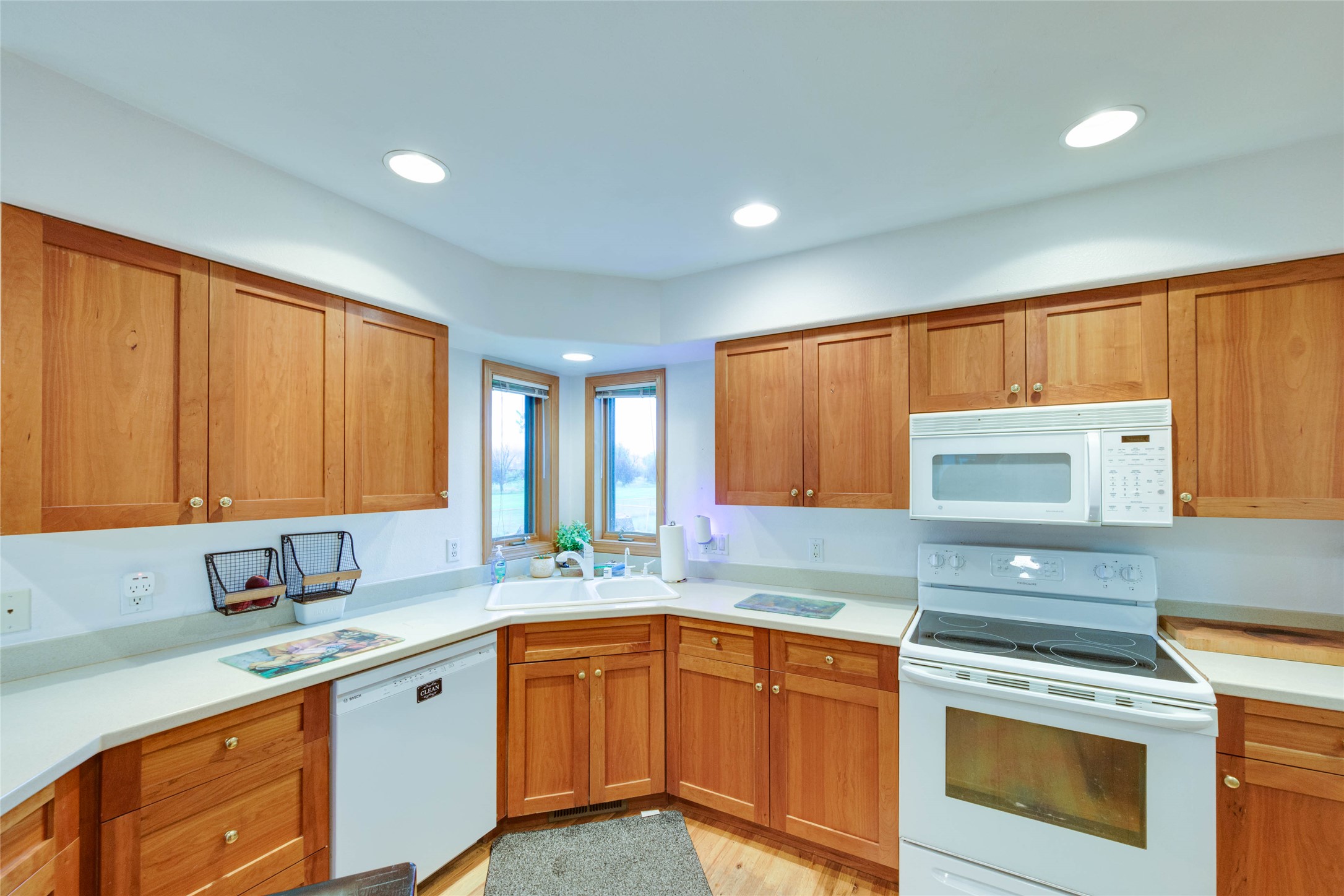 18050 Mullan Road Property Photo 43