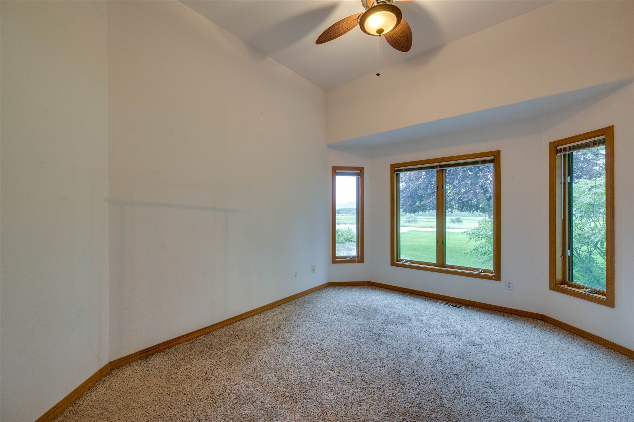 18050 Mullan Road Property Photo 48