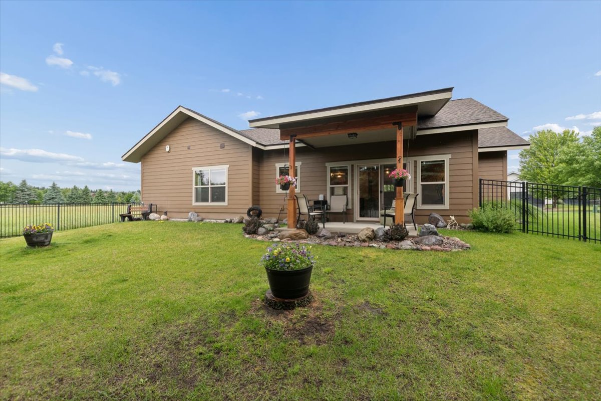 236 Bluebunch Court Property Photo 28