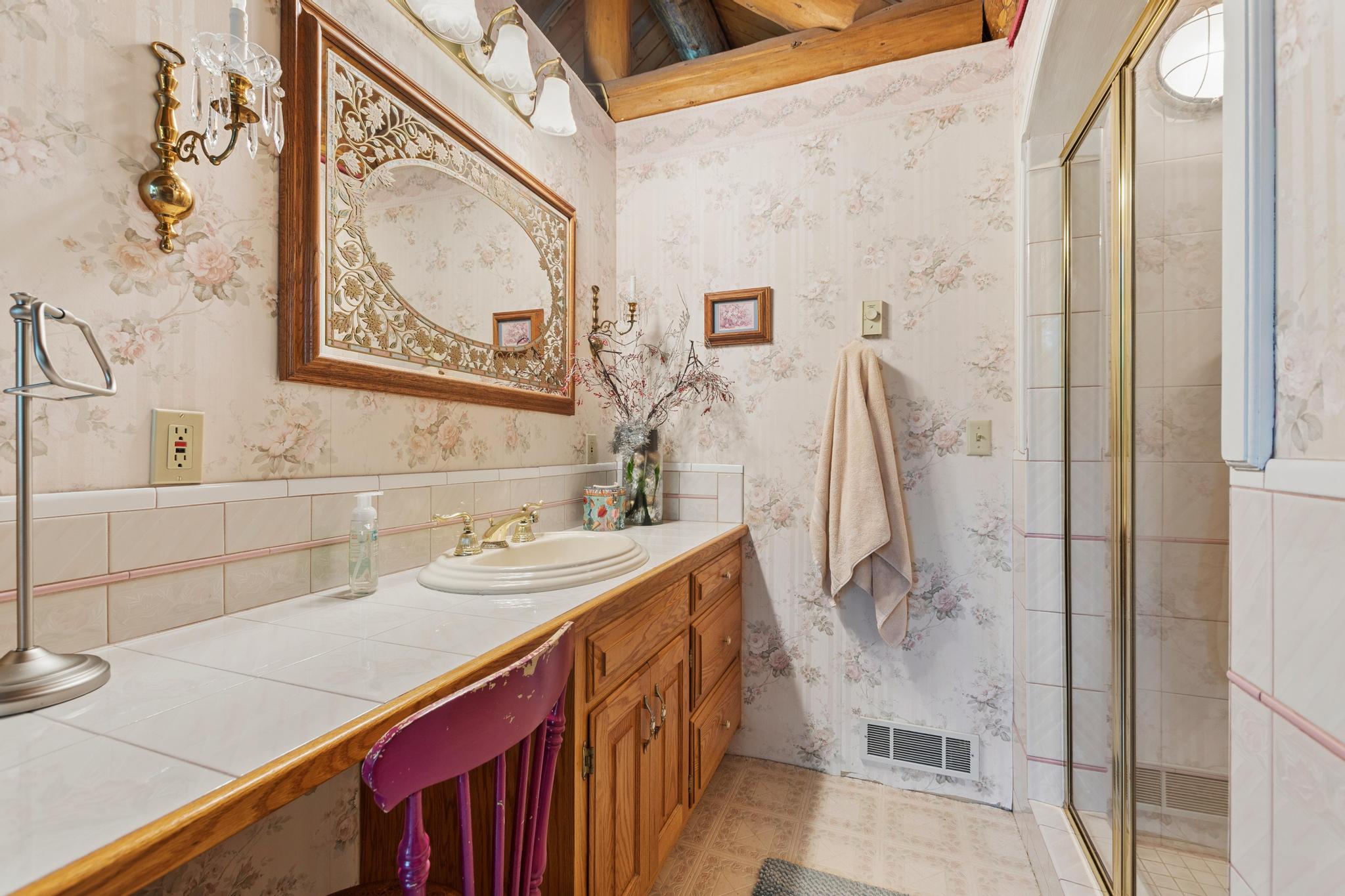 45 Breezy Bay Drive Property Photo 11