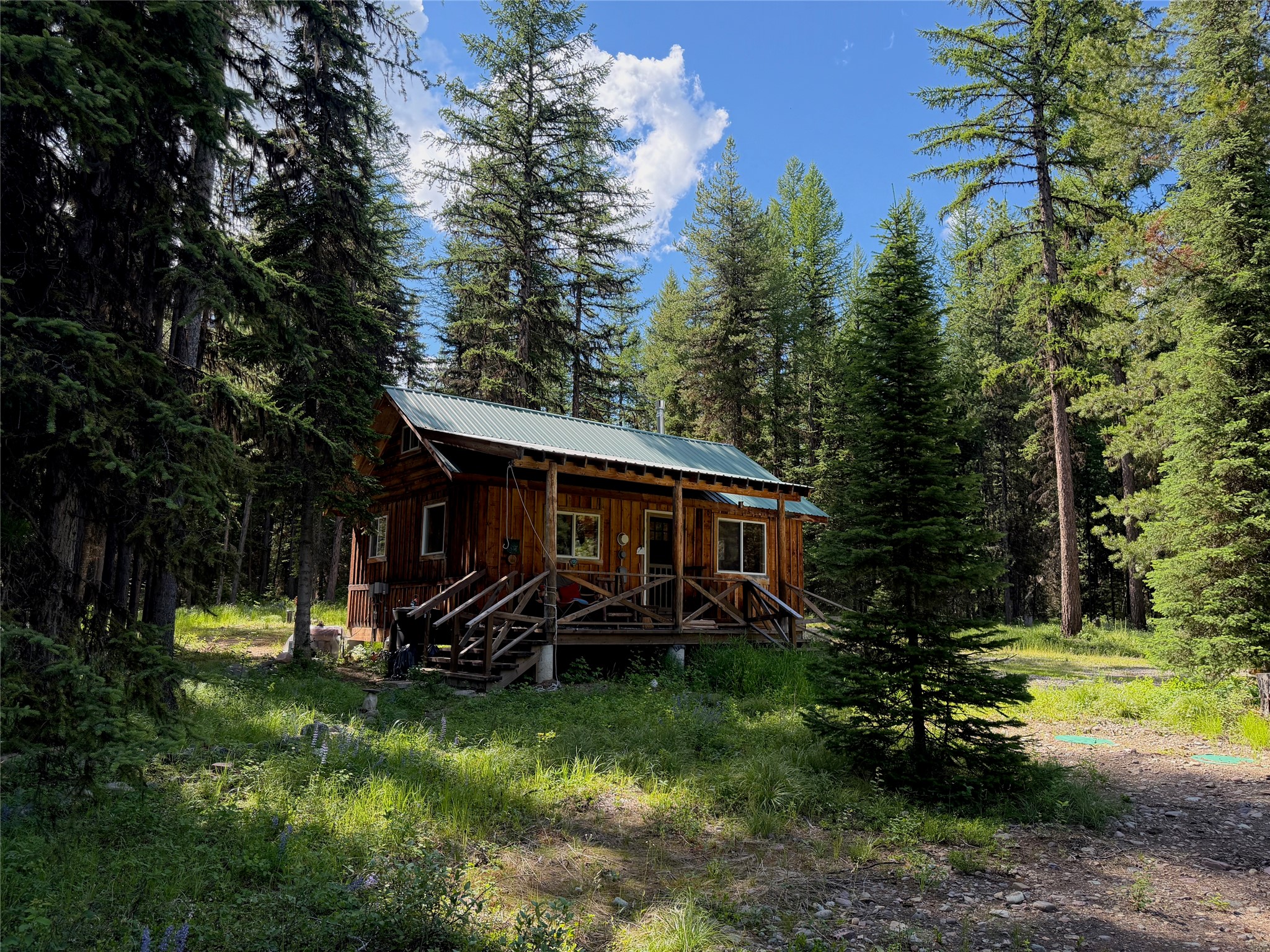 310 Moose Creek Road Property Photo 1