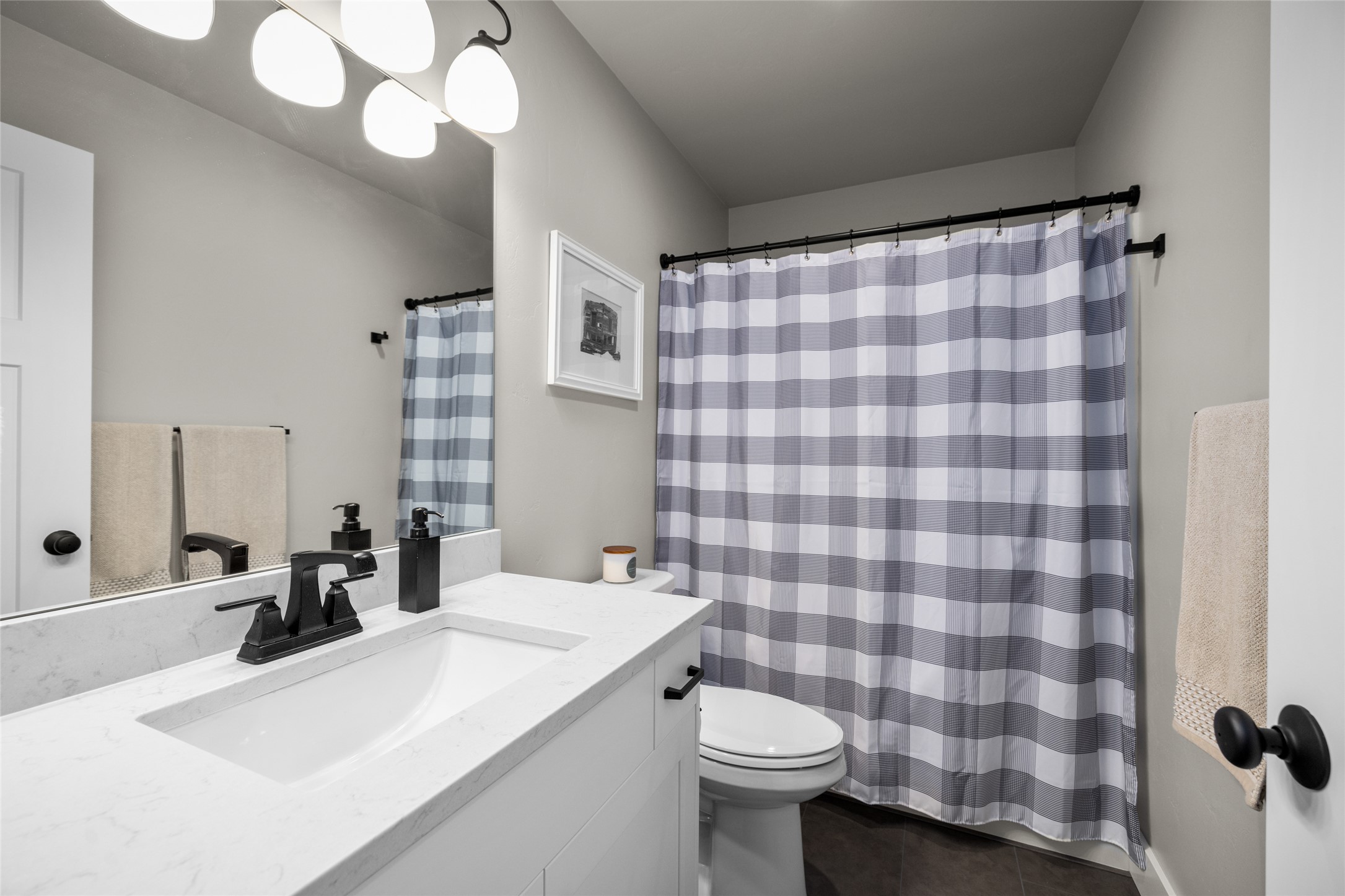 159 Silvertip Trail Property Photo 26