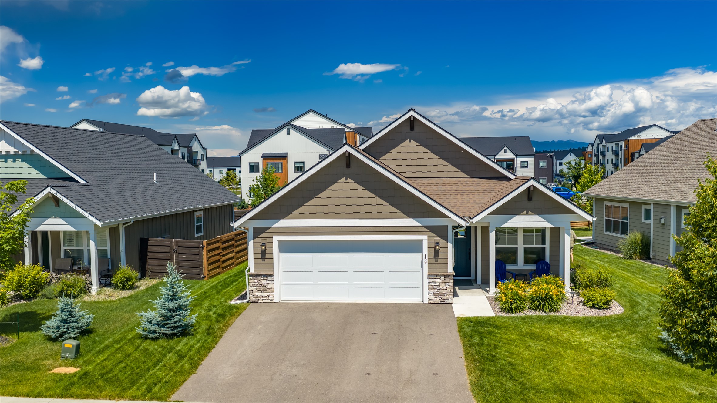 159 Silvertip Trail Property Photo 30
