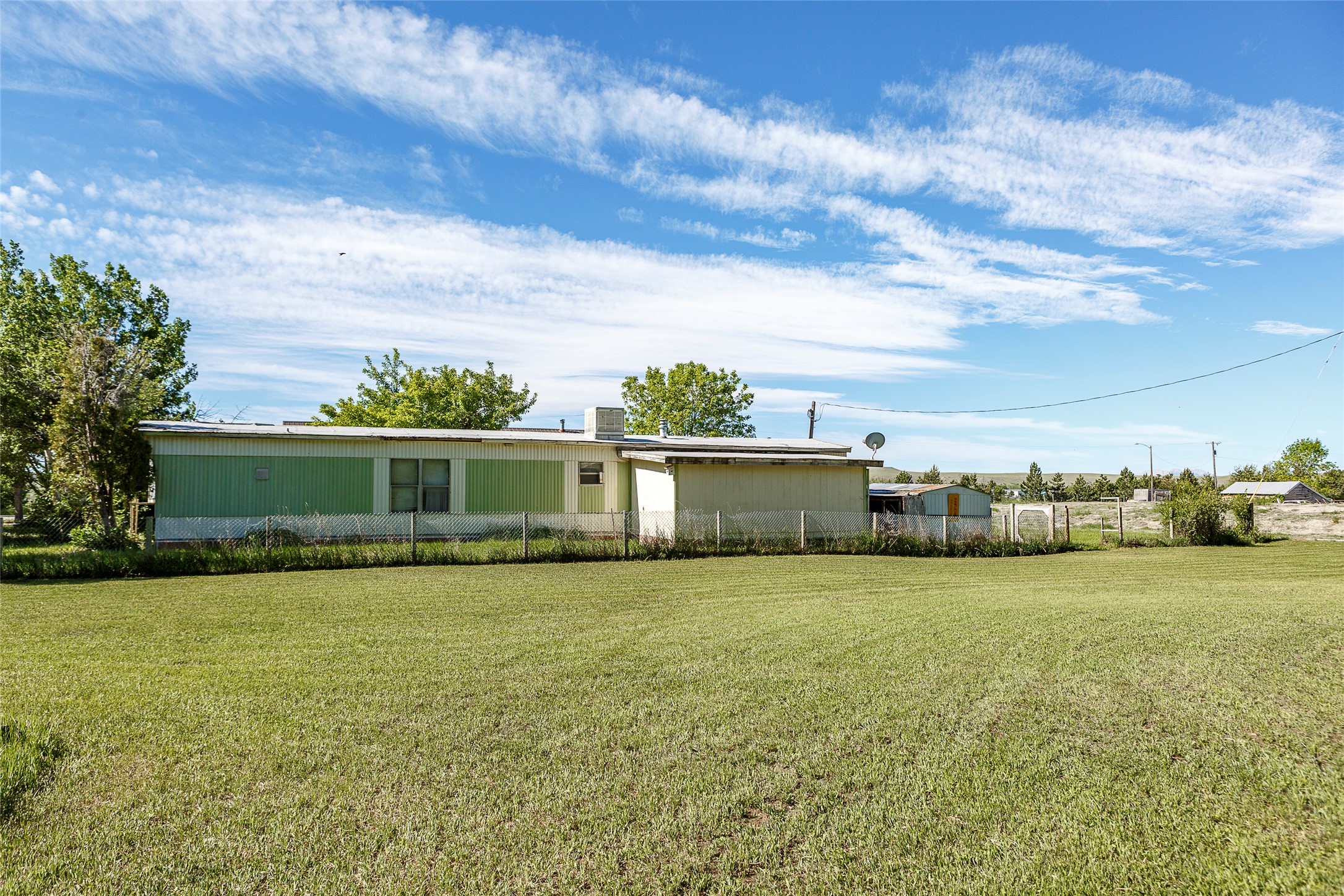 610 3rd Avenue Sw Property Photo 3
