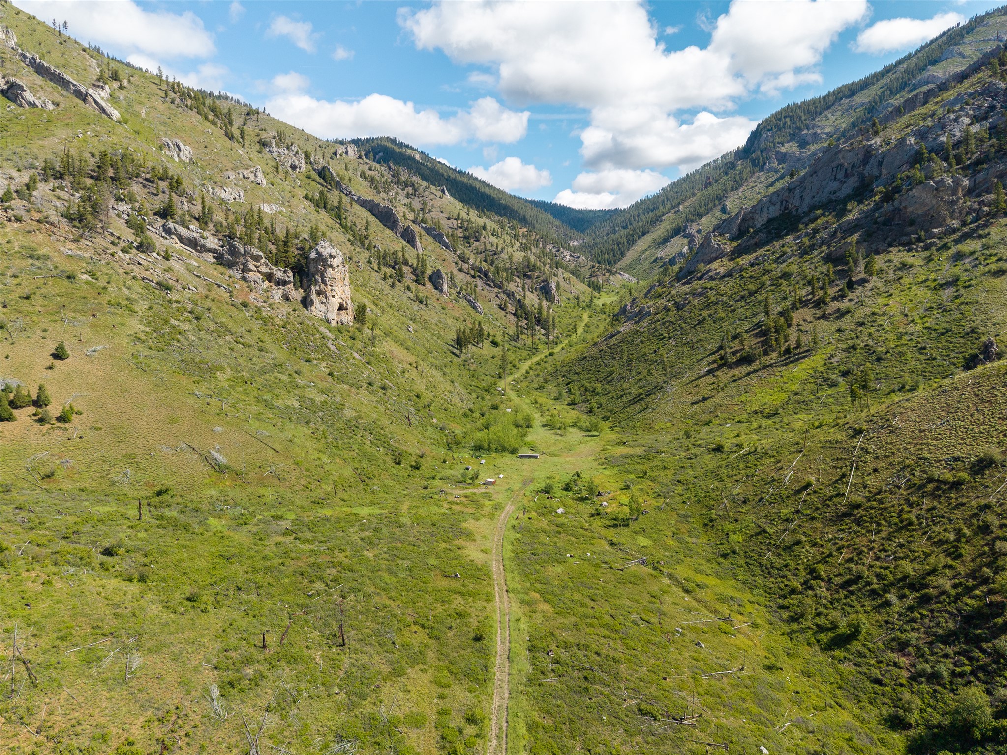 15520 Dry Gulch Road Property Photo 6