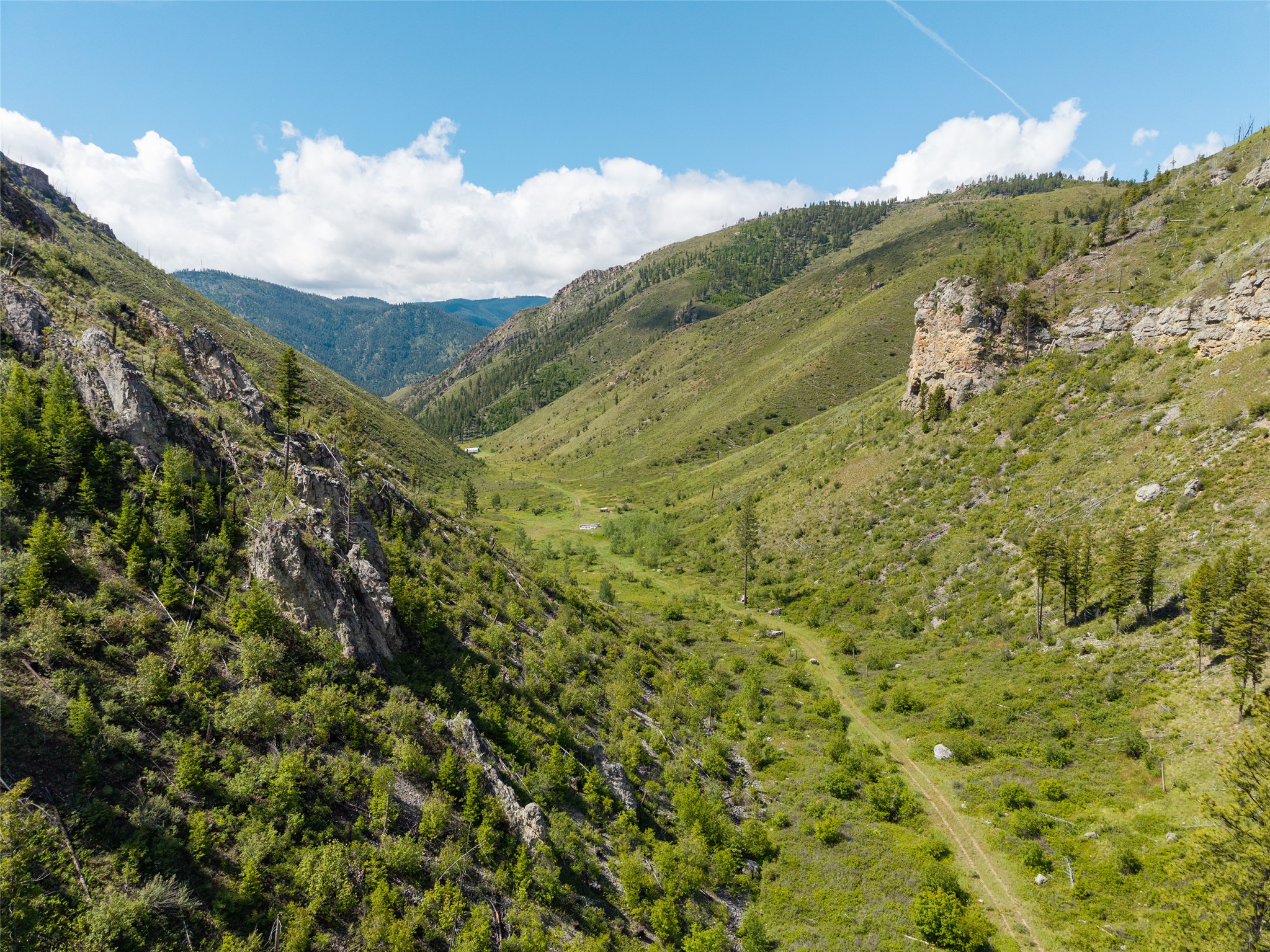 15520 Dry Gulch Road Property Photo 18