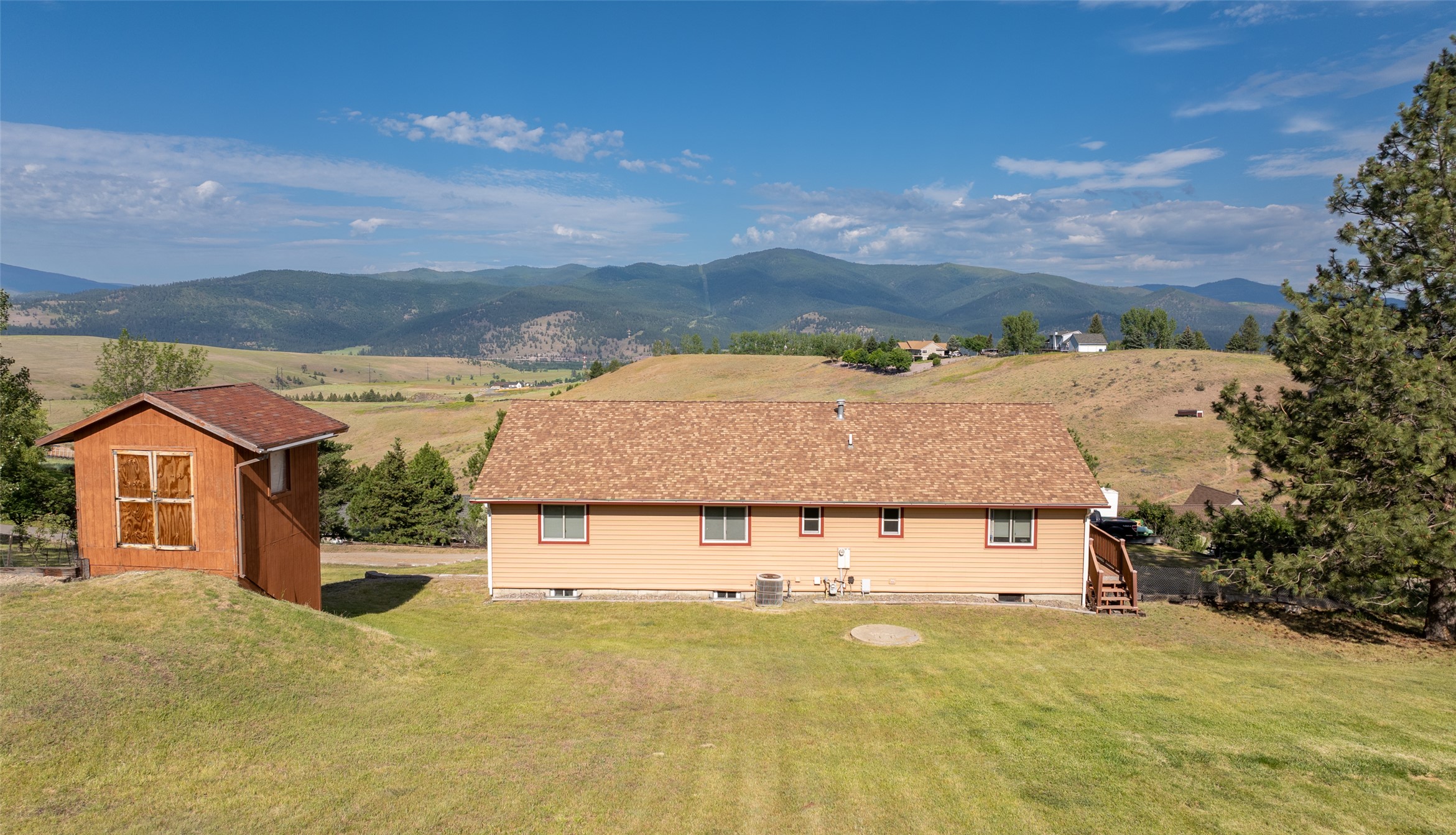 8200 Springtime Road Property Photo 34