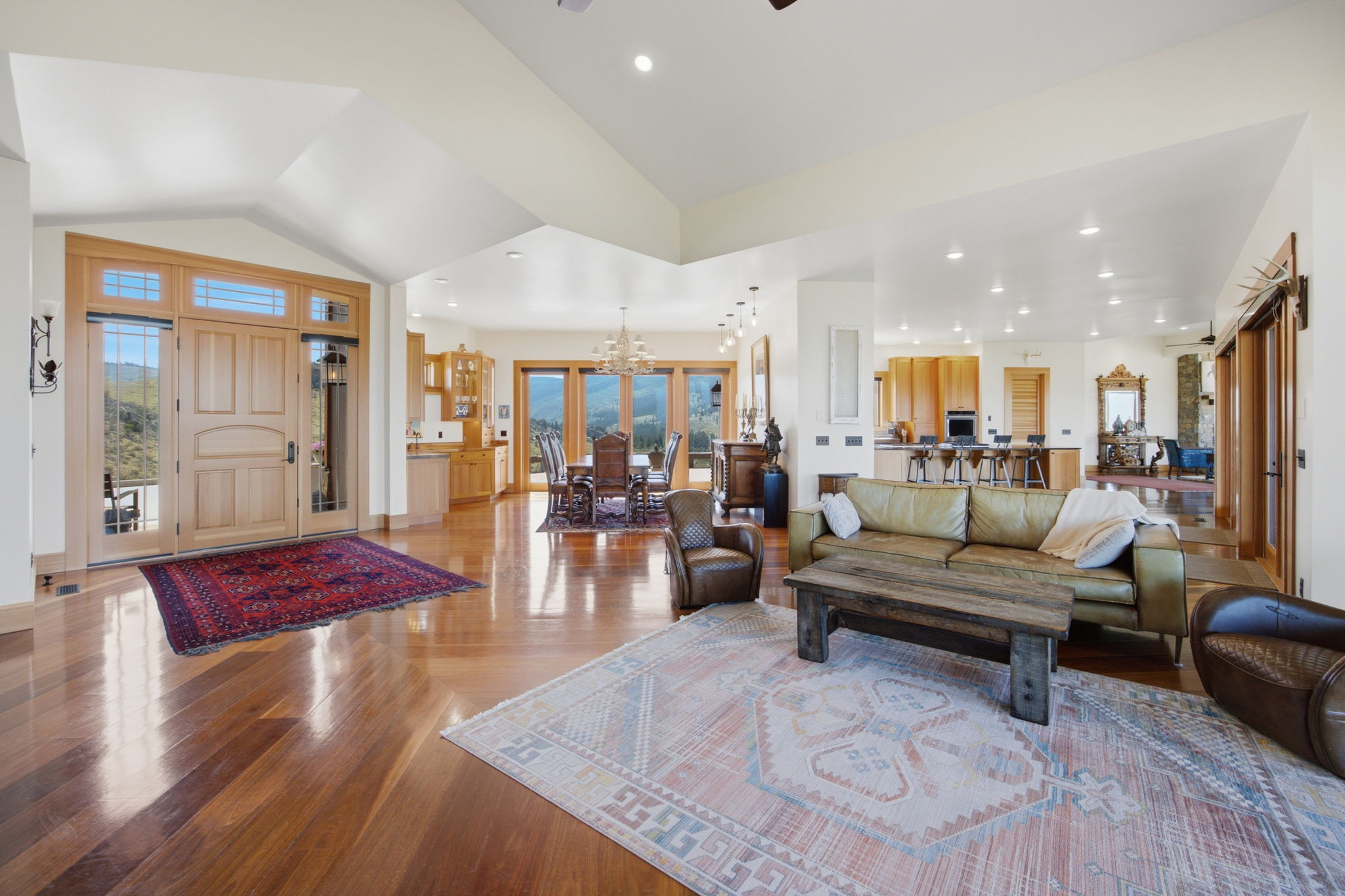 555 Skyfire Drive Property Photo 10