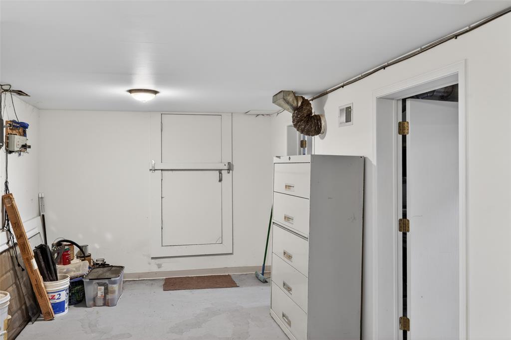 12 6th Street S Property Photo 33