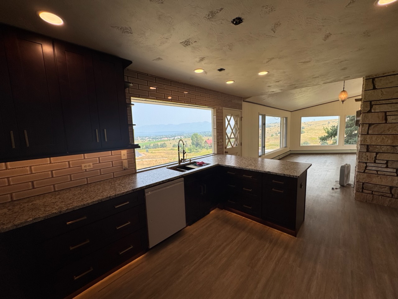 37468 Ponderilla Drive Property Photo 5