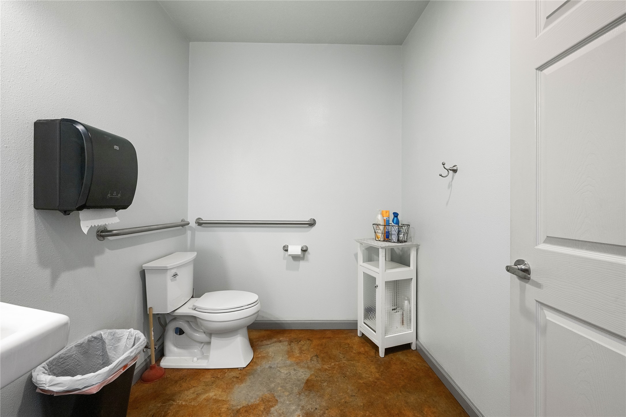 402 N Pyfer Street Property Photo 34