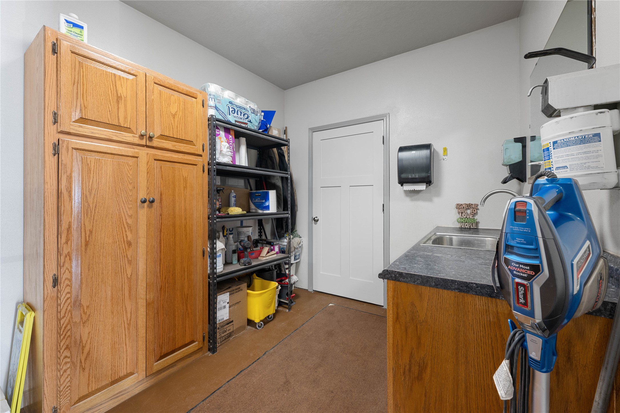 402 N Pyfer Street Property Photo 41
