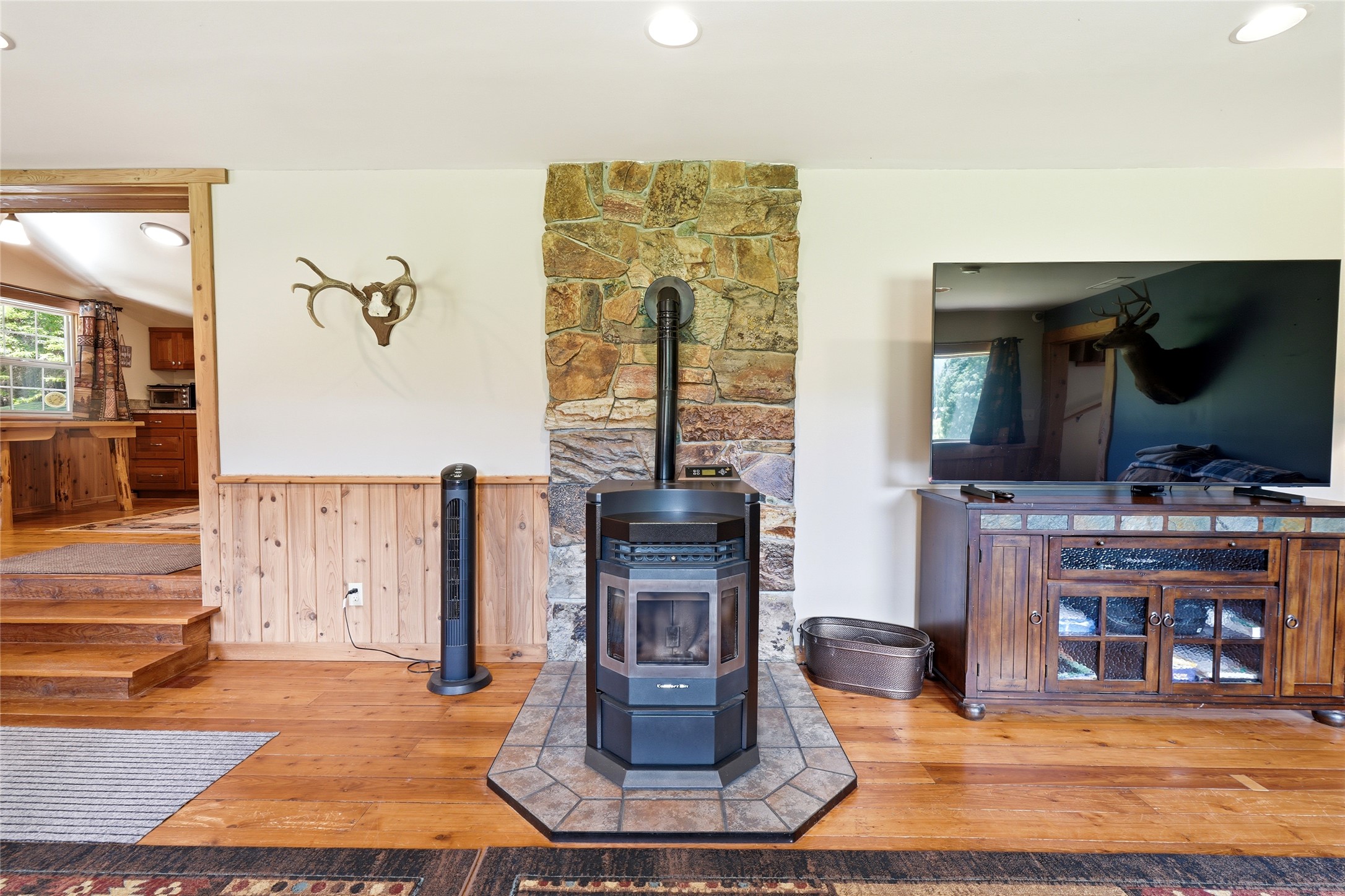 96 E Fork Bull River Road Property Photo 45