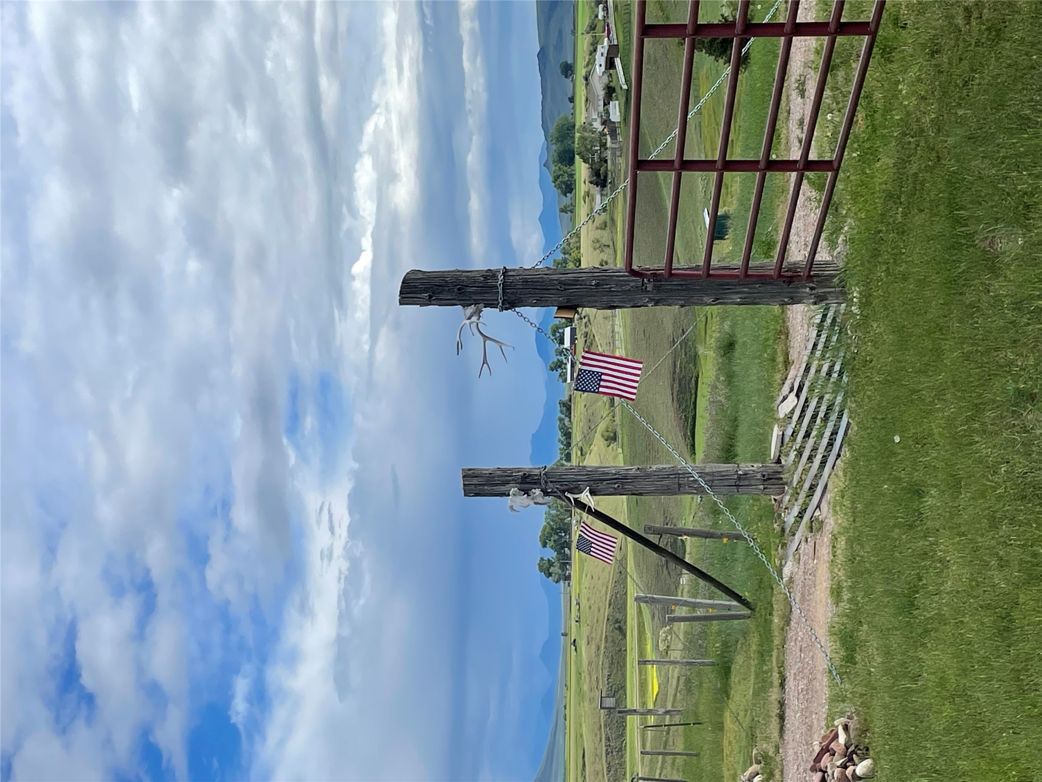 1137 Us Hwy 89 Property Photo 1