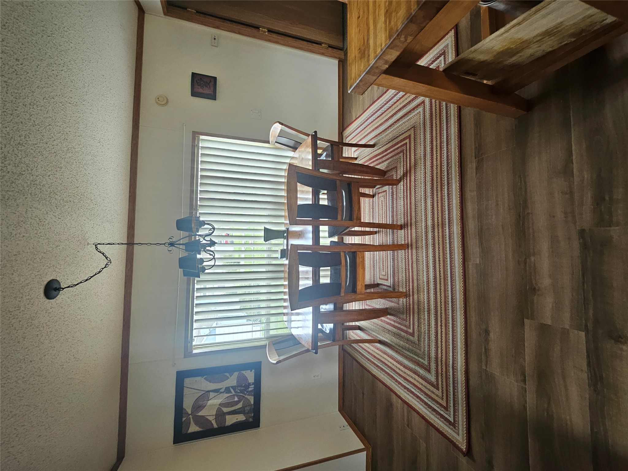 1813 S Reserve Street 9 Property Photo 16