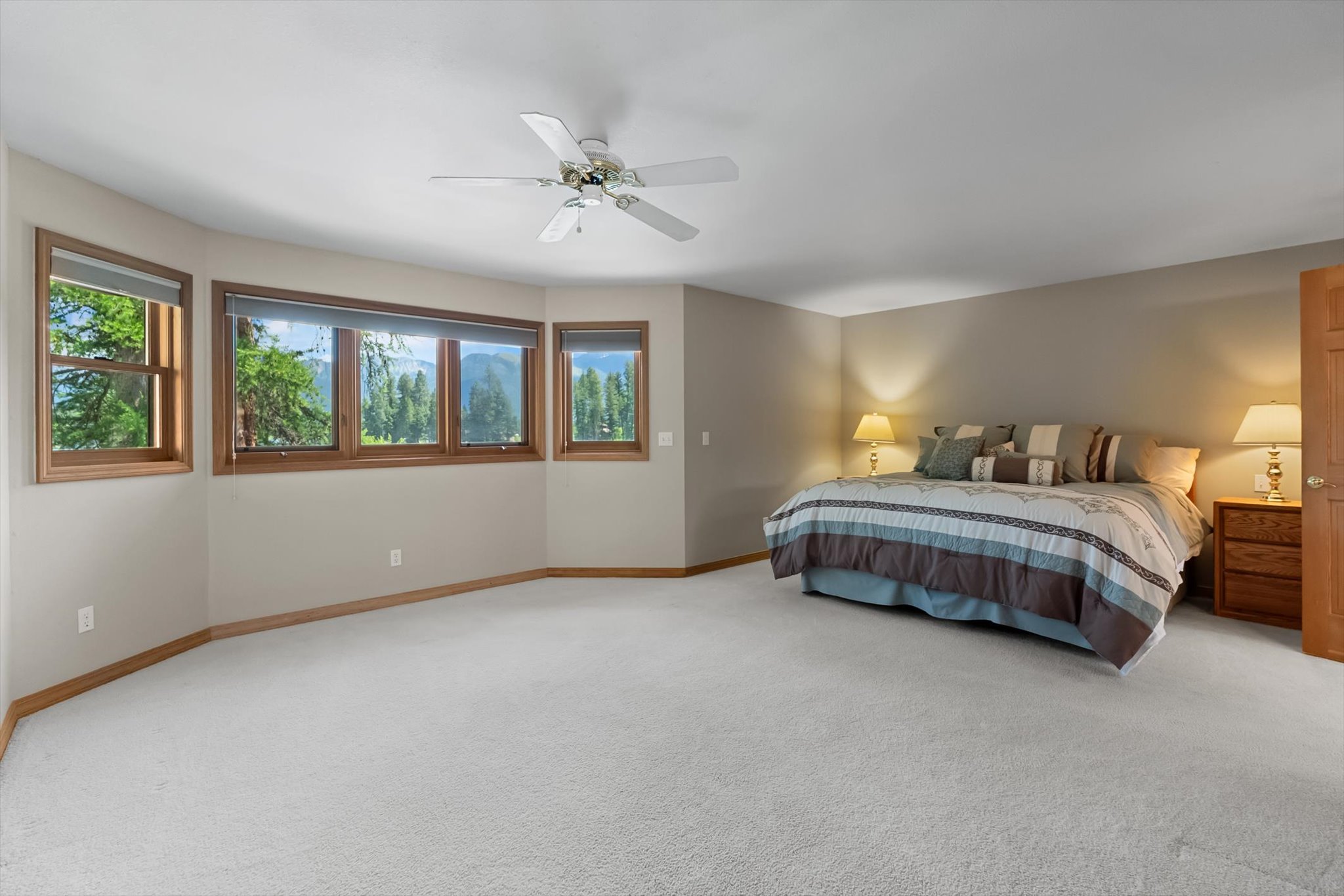 349 Echo Chalet Drive Property Photo 45