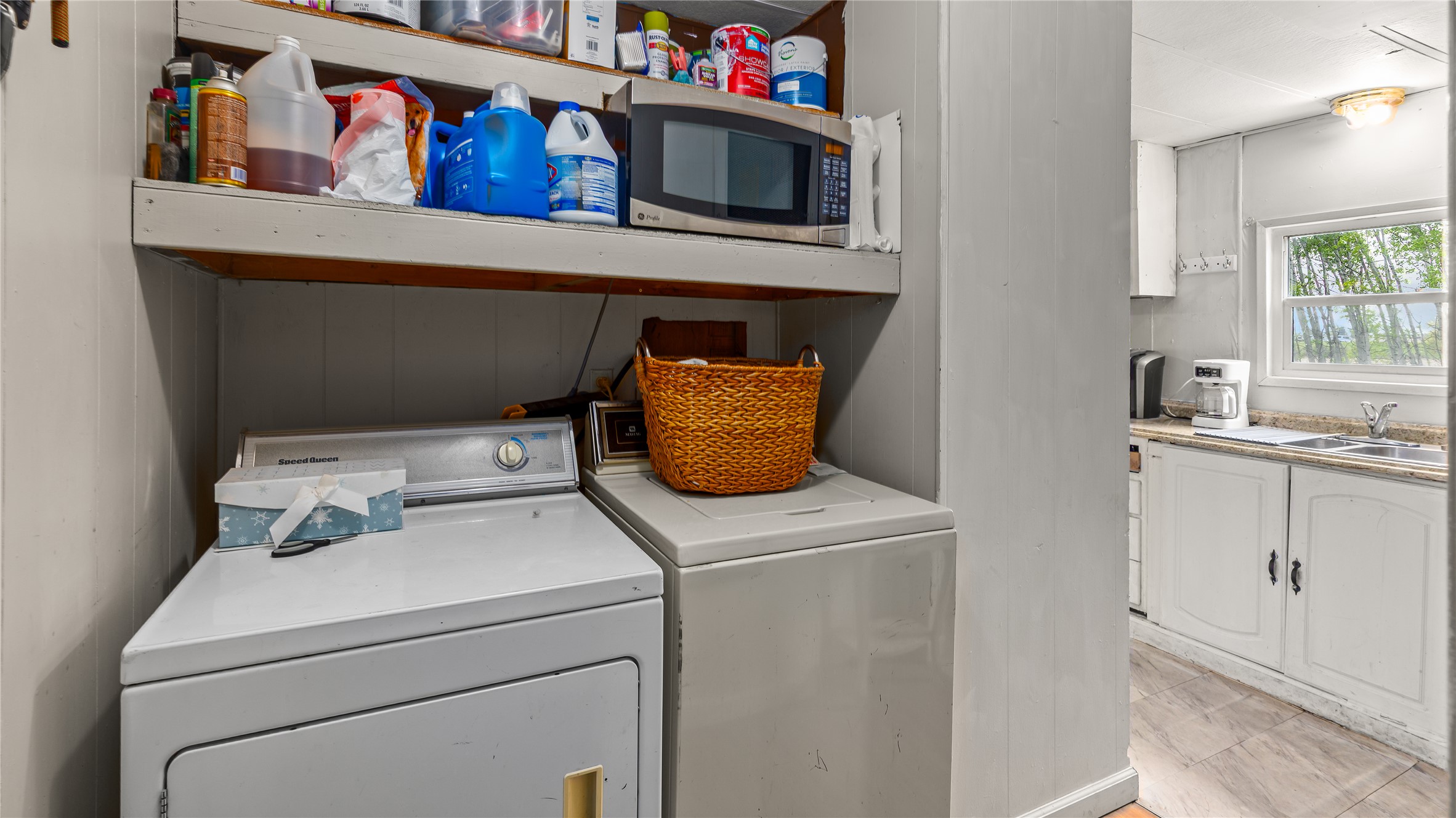 445 Fir Terrace Property Photo 18