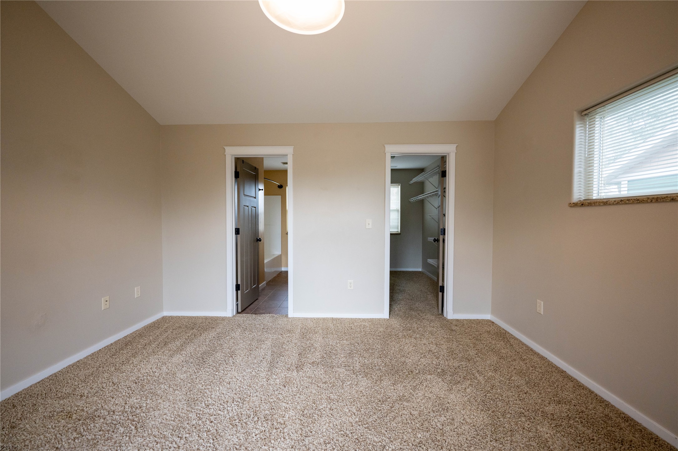 534 Dreben Way Property Photo 8