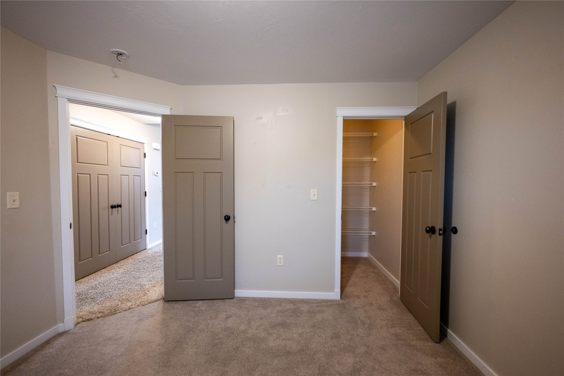 534 Dreben Way Property Photo 15