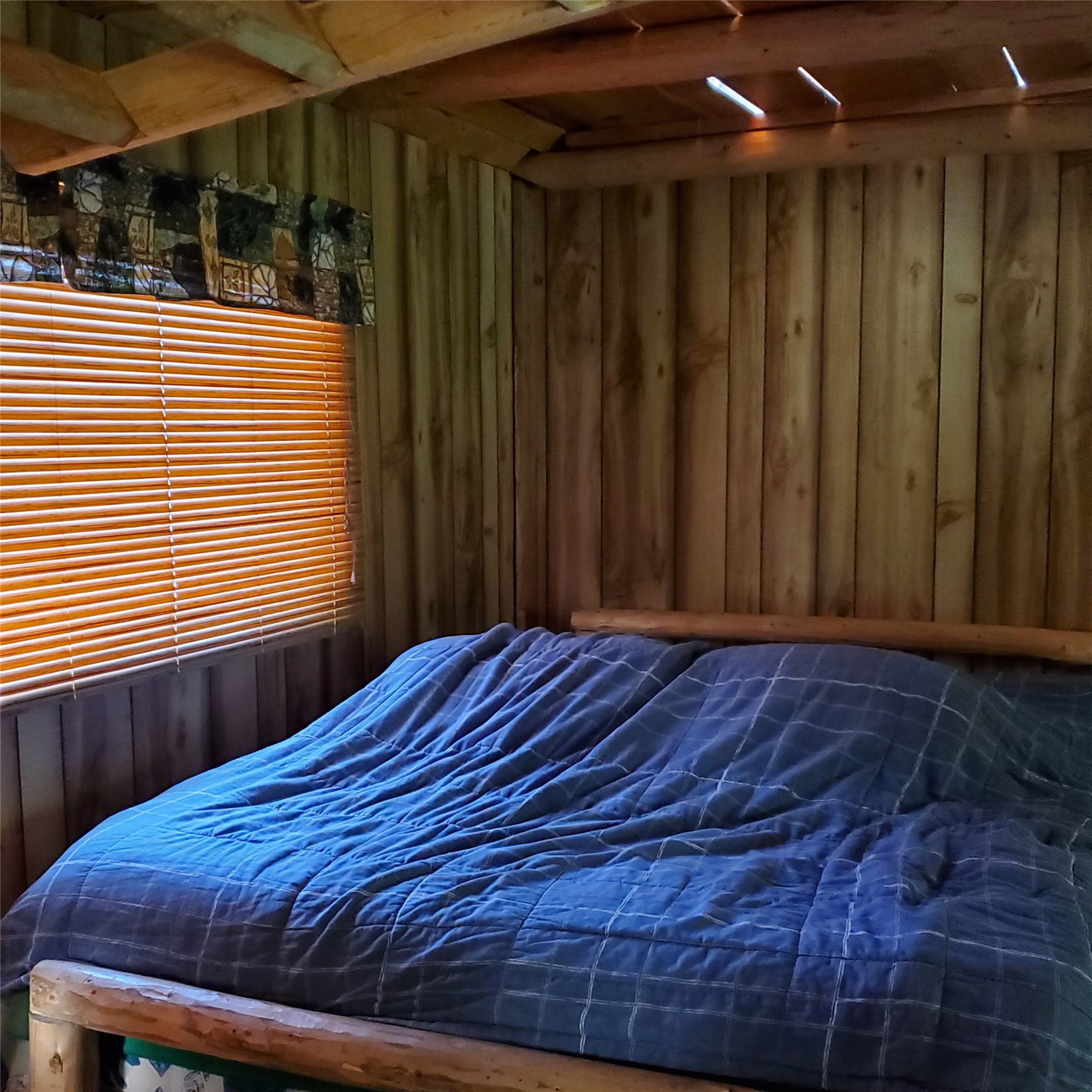 16221 Grizzly Lane Property Photo 7
