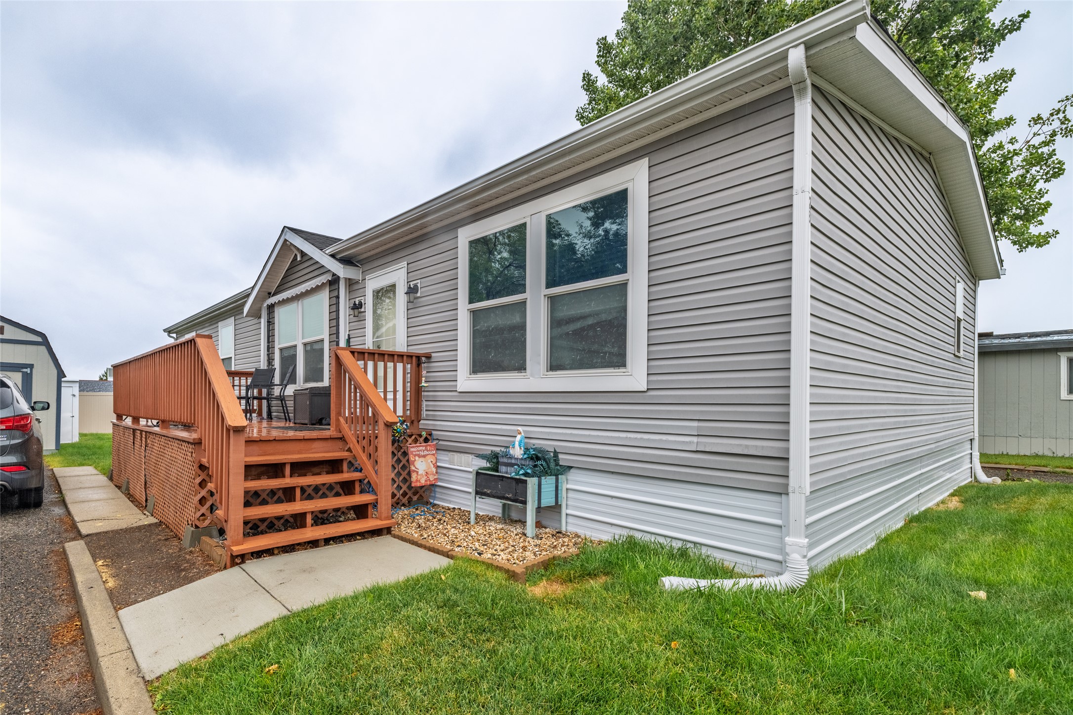 3000 Villard Avenue 28 Property Photo 1