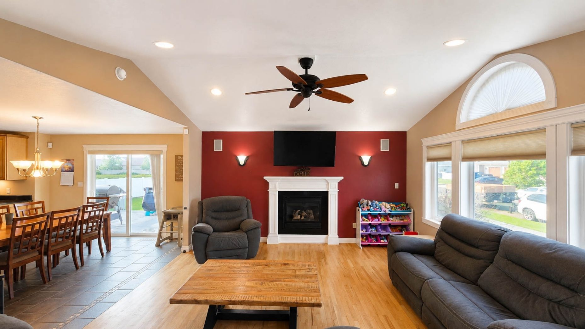 4404 12th Street Ne Property Photo 7