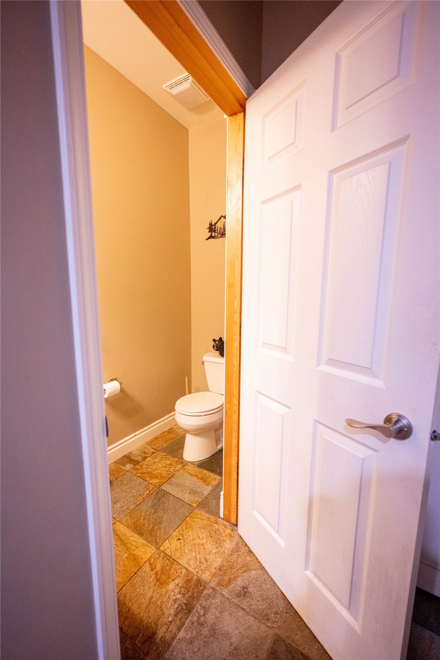2565 Overlook Boulevard Property Photo 12