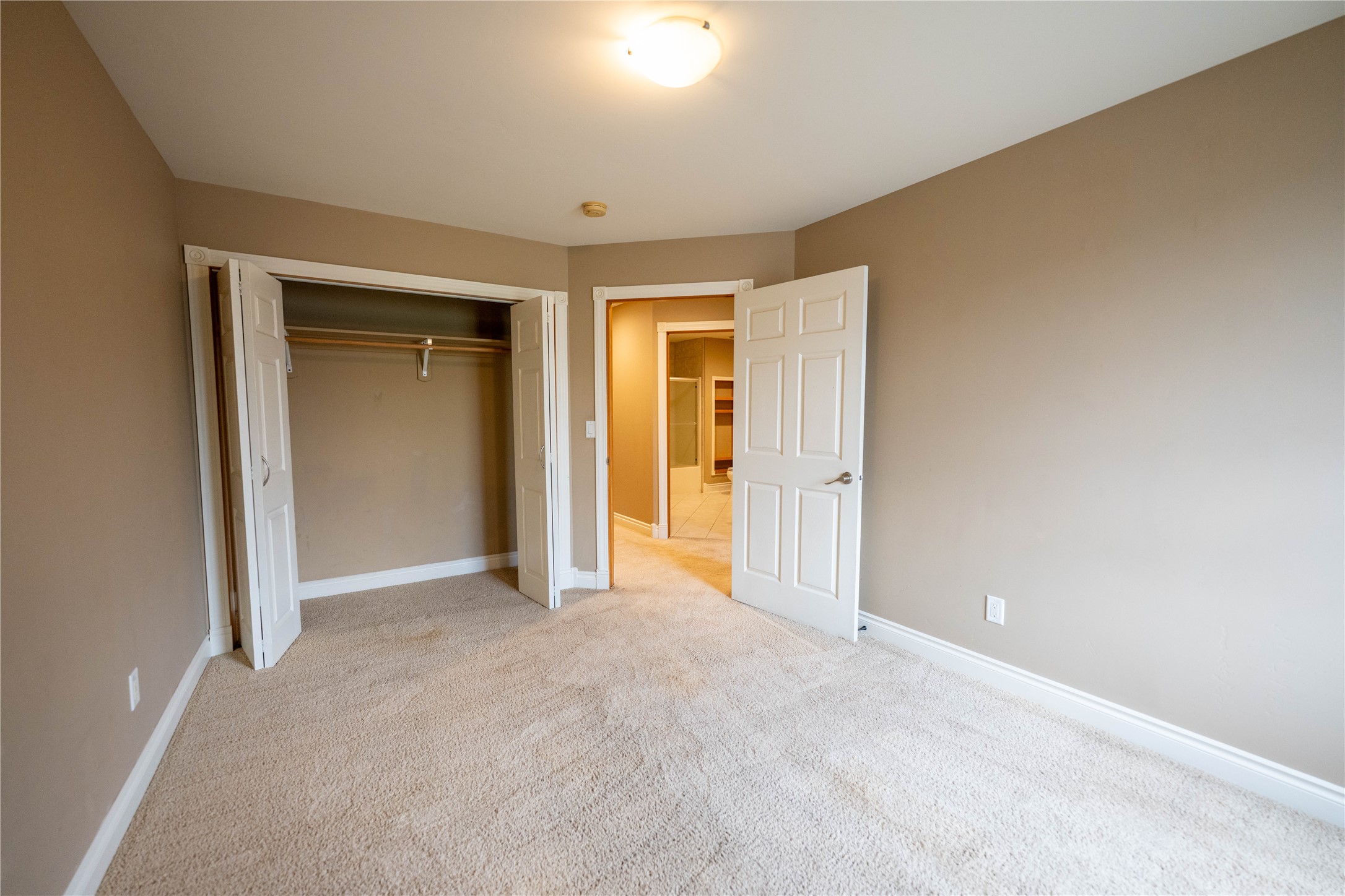 2565 Overlook Boulevard Property Photo 31