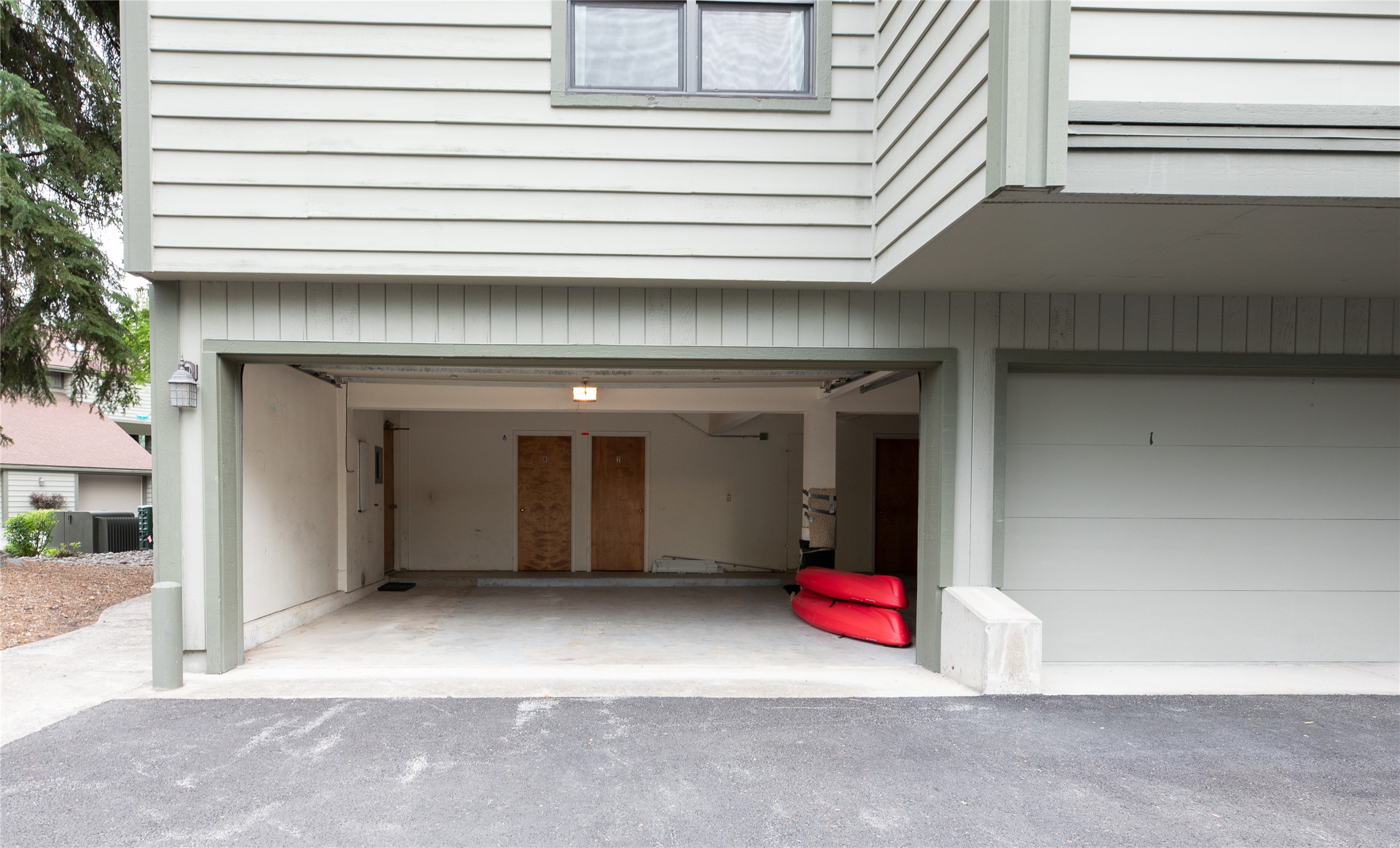 270 Bridge Street 2 Property Photo 43