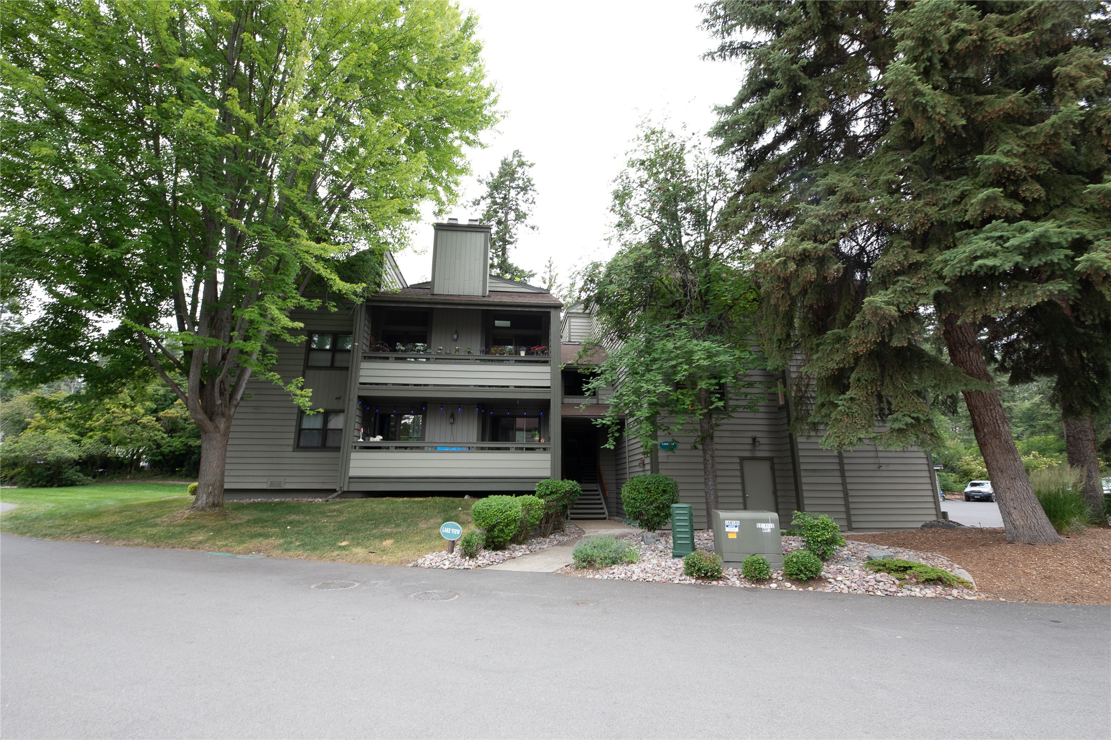 270 Bridge Street 2 Property Photo 46