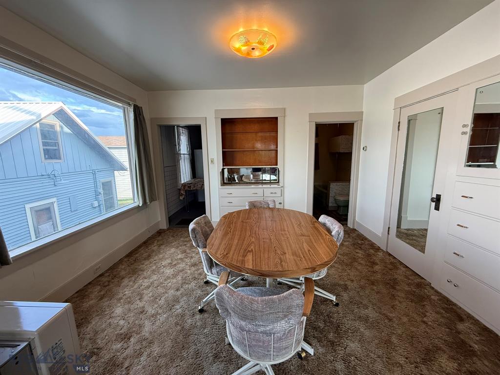 508 W Platinum Street Property Photo 5