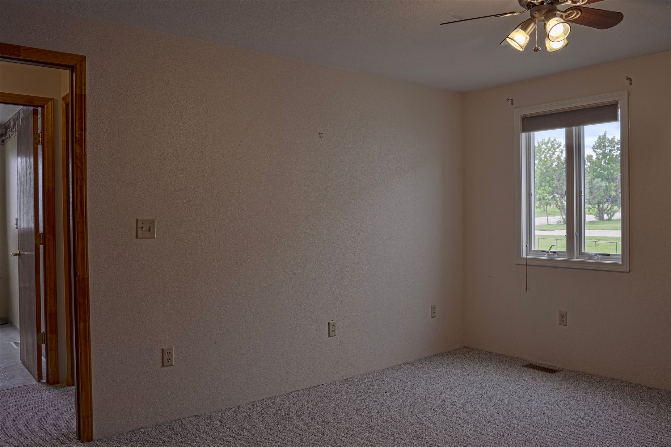 21 2nd Street S Property Photo 30
