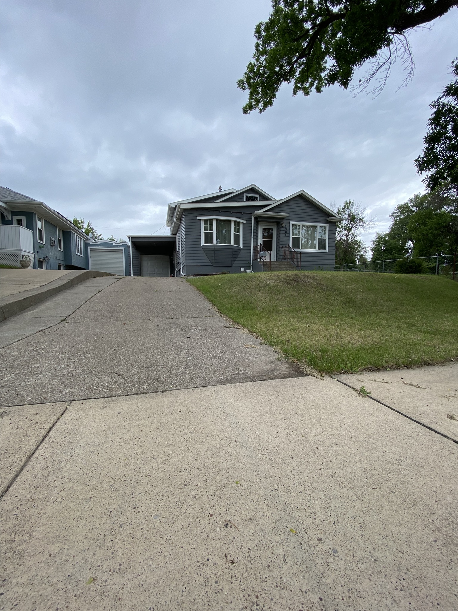 2904 2nd Avenue N Property Photo 4