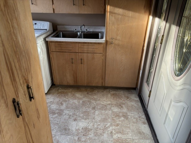 320 S Kansas Street Property Photo 19