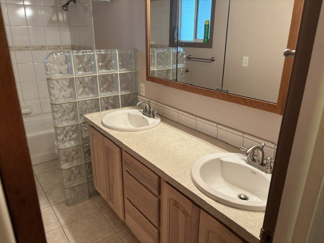 320 S Kansas Street Property Photo 25